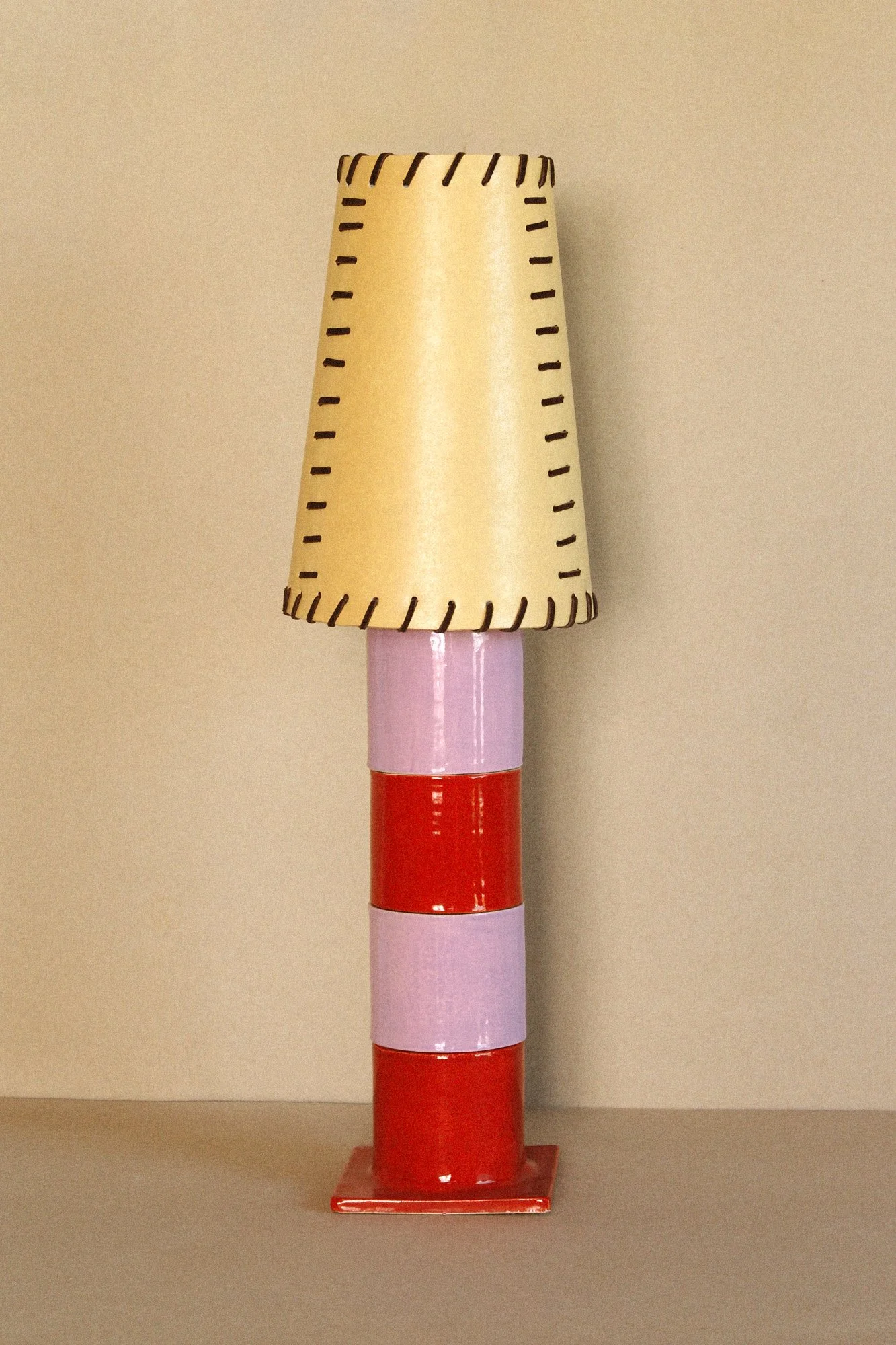 Templo Lamp (Lila/Rojo)