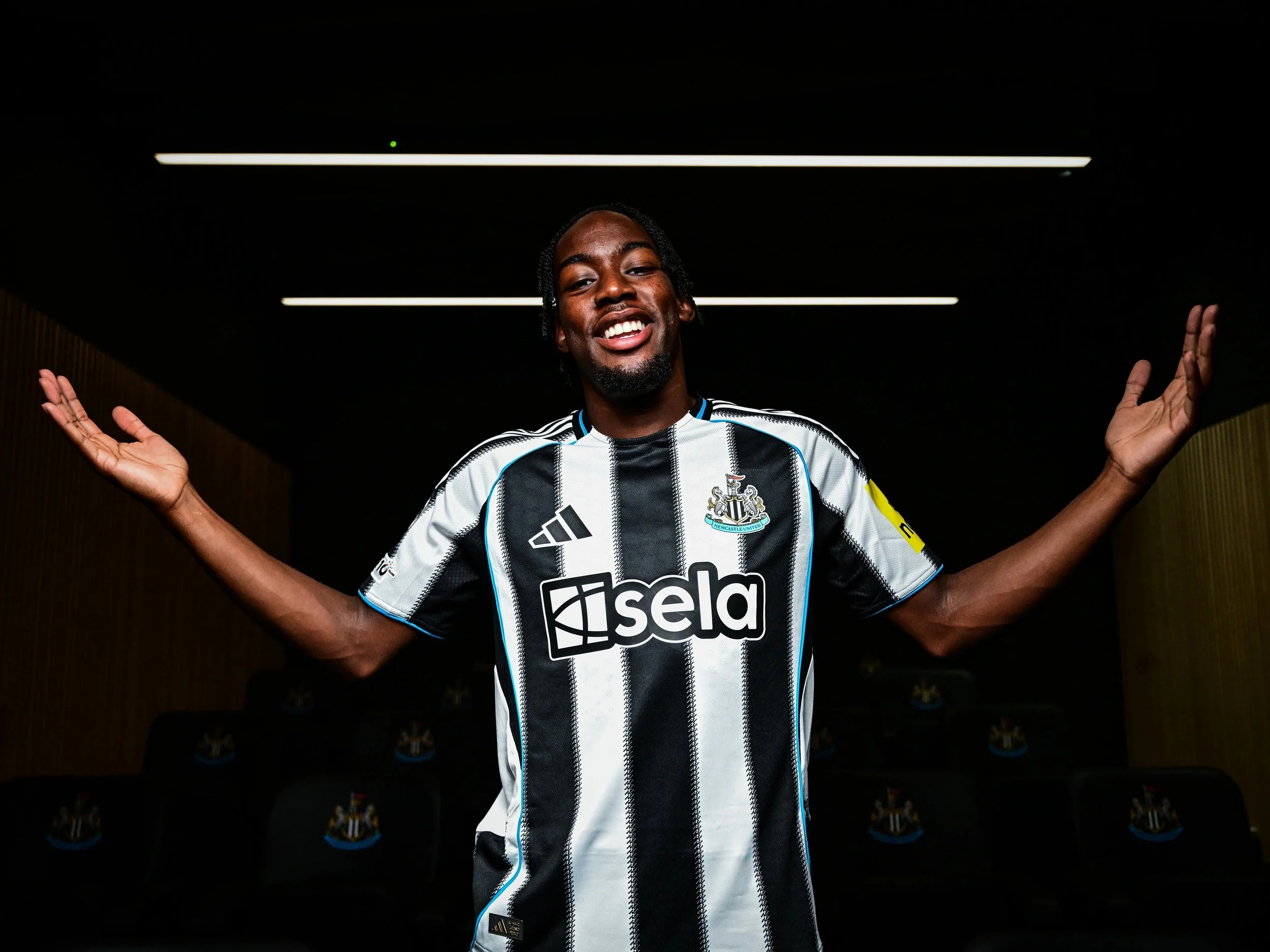 Elanga orðinn leikmaður Newcastle