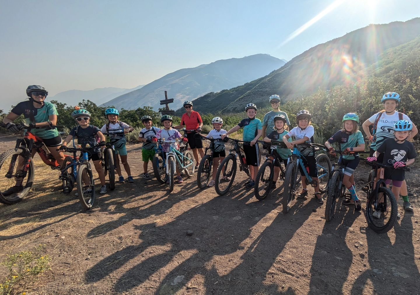LAST DAY! Applications will close today at 7pm. For those who have applied, we will be sending out notifications on Friday! 🥳

See link in bio to apply. 
#mtb #utah #fastkids