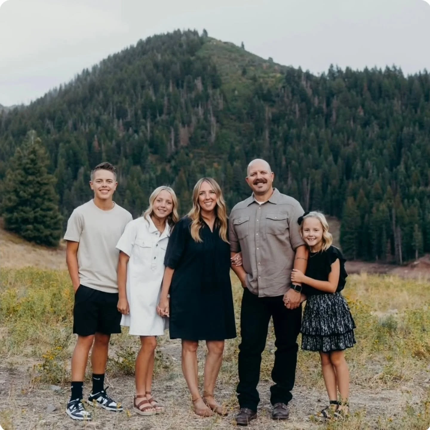 Join us in welcoming our new VeloLove Elite Team Director!

Chase Gustman was born and raised in Utah County. His exposure to bikes, particularly mountain bikes, began with his parents, who both rode off and on. He remembers riding what would now be 