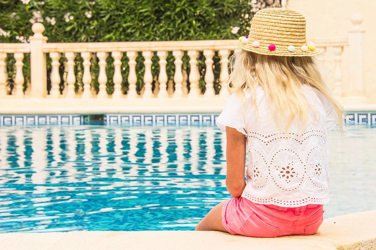 Recover fast after storms: clear your pool in hours