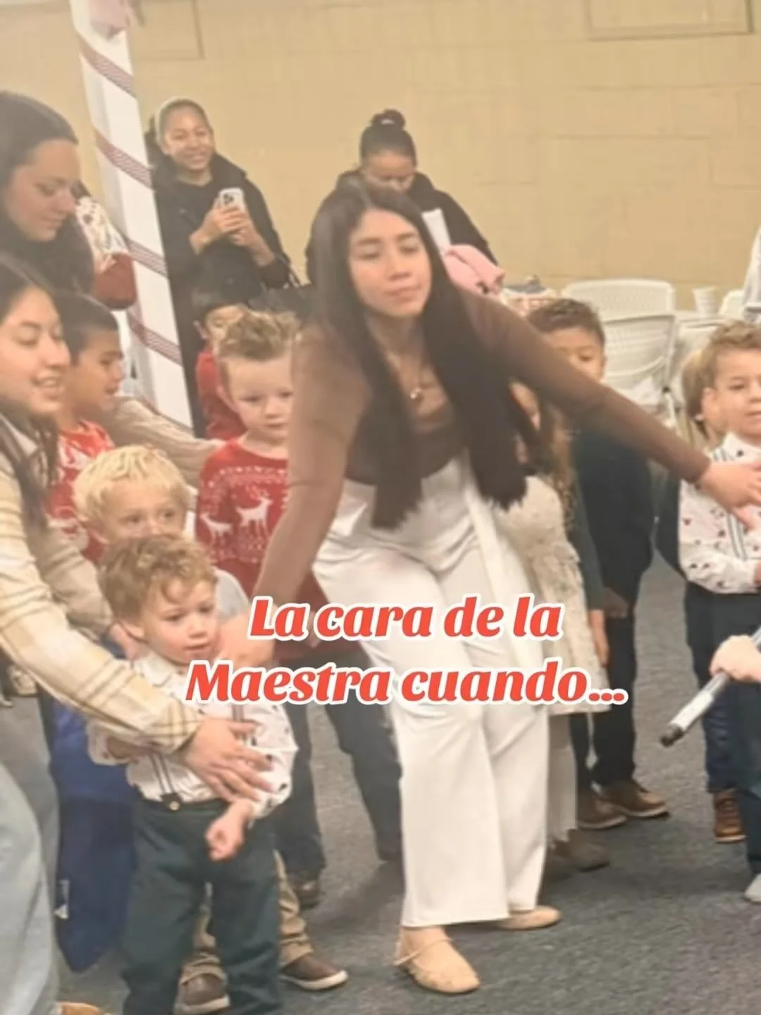 The teacher&rsquo;s face when there&rsquo;s a pi&ntilde;ata at the Christmas party 😂🎄😭