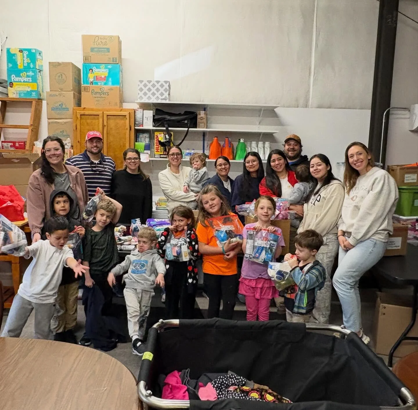 Mission Based Learning in action ❤️ How does it work? &mdash;- Like Project Based Learning, we picked a local mission project &amp; incorporate a service project into our daily learning. We began with Pastor  Mike George giving a chapel on &ldquo;Com