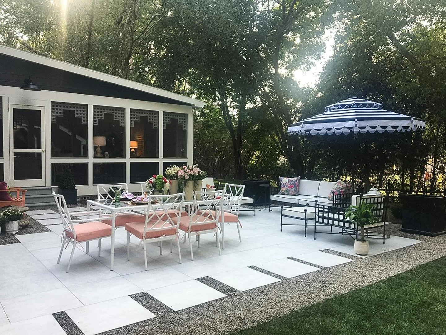 From concept to completion: Swipe to see the incredible transformation of this backyard oasis. Translating clients&rsquo; visions into vibrant outdoor spaces! 

.
.
.
#CharlotteDesigner #NCLandscape #OutdoorLiving #InteriorDesignerLife #CLT #DesignVi