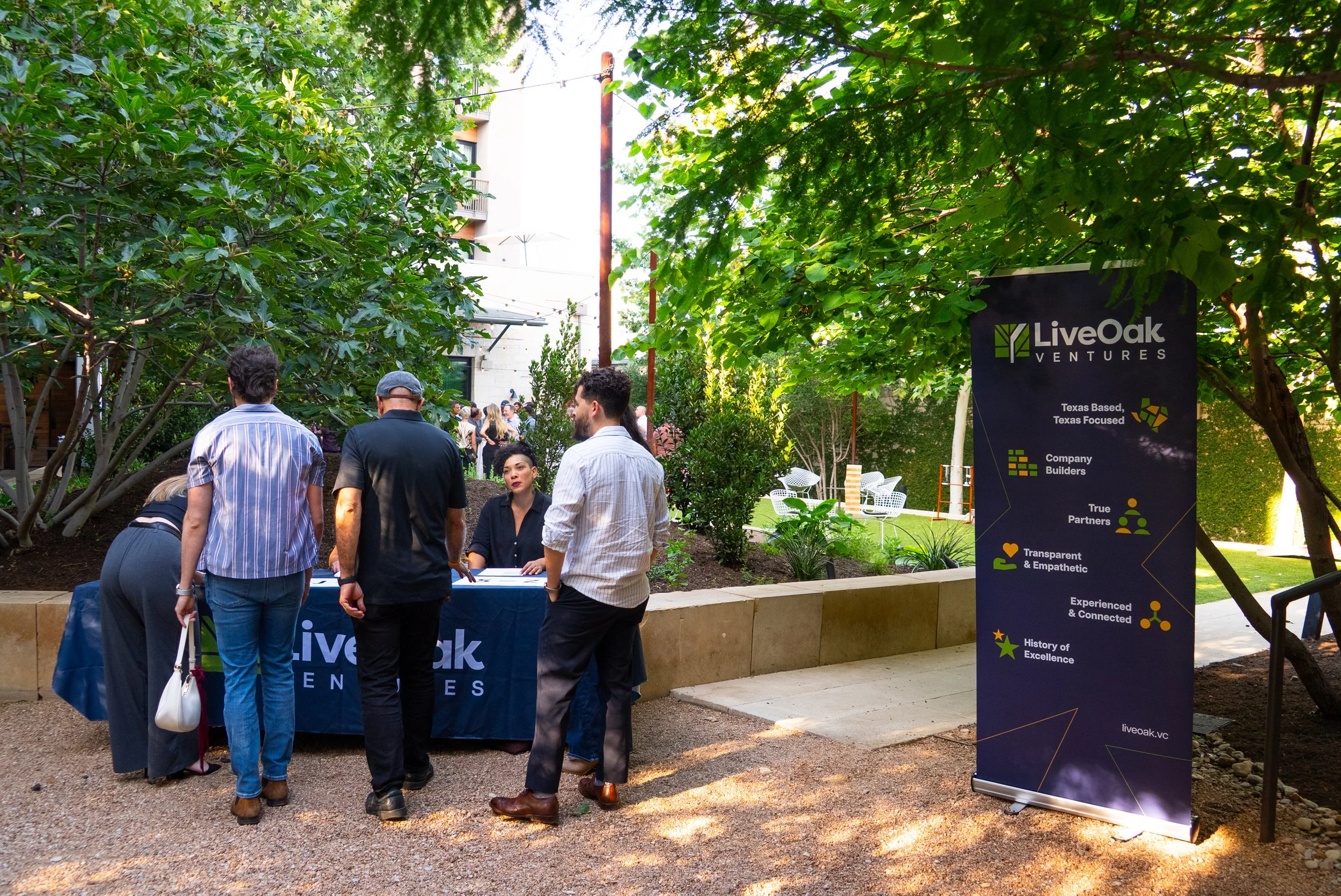 LiveOak StartupBash-12.jpg