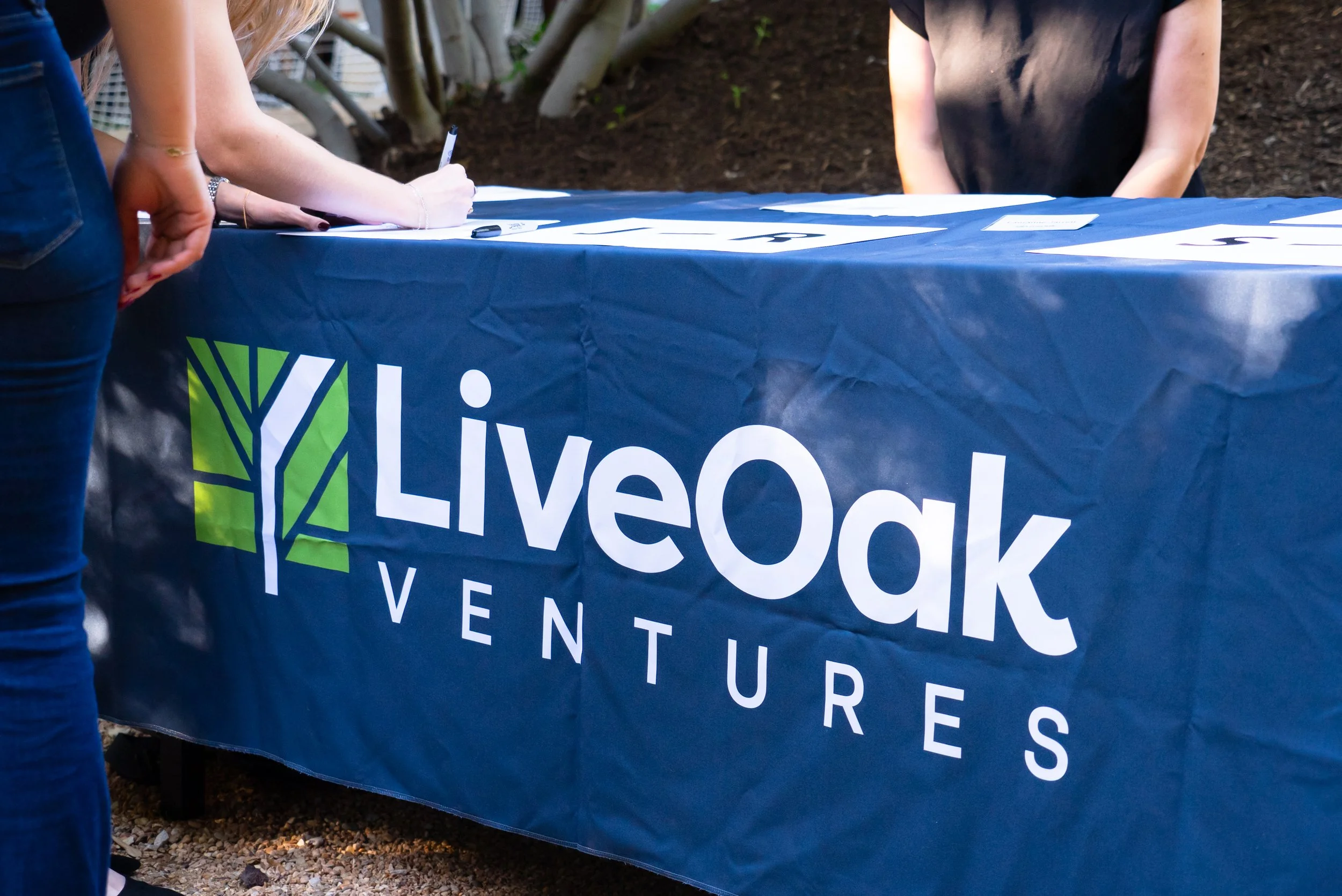 LiveOak StartupBash-13.jpg