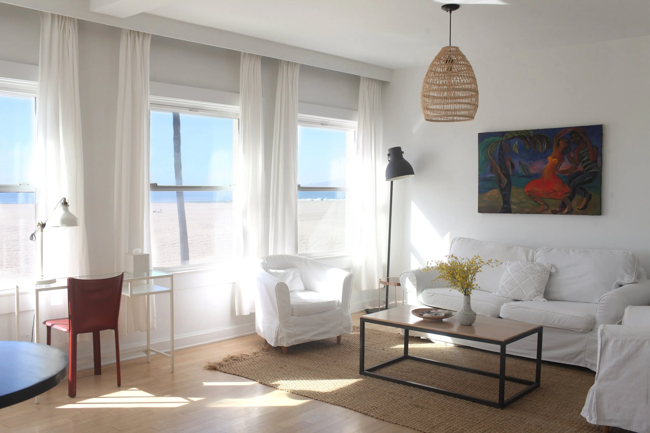 king suite horizontal living room.jpg