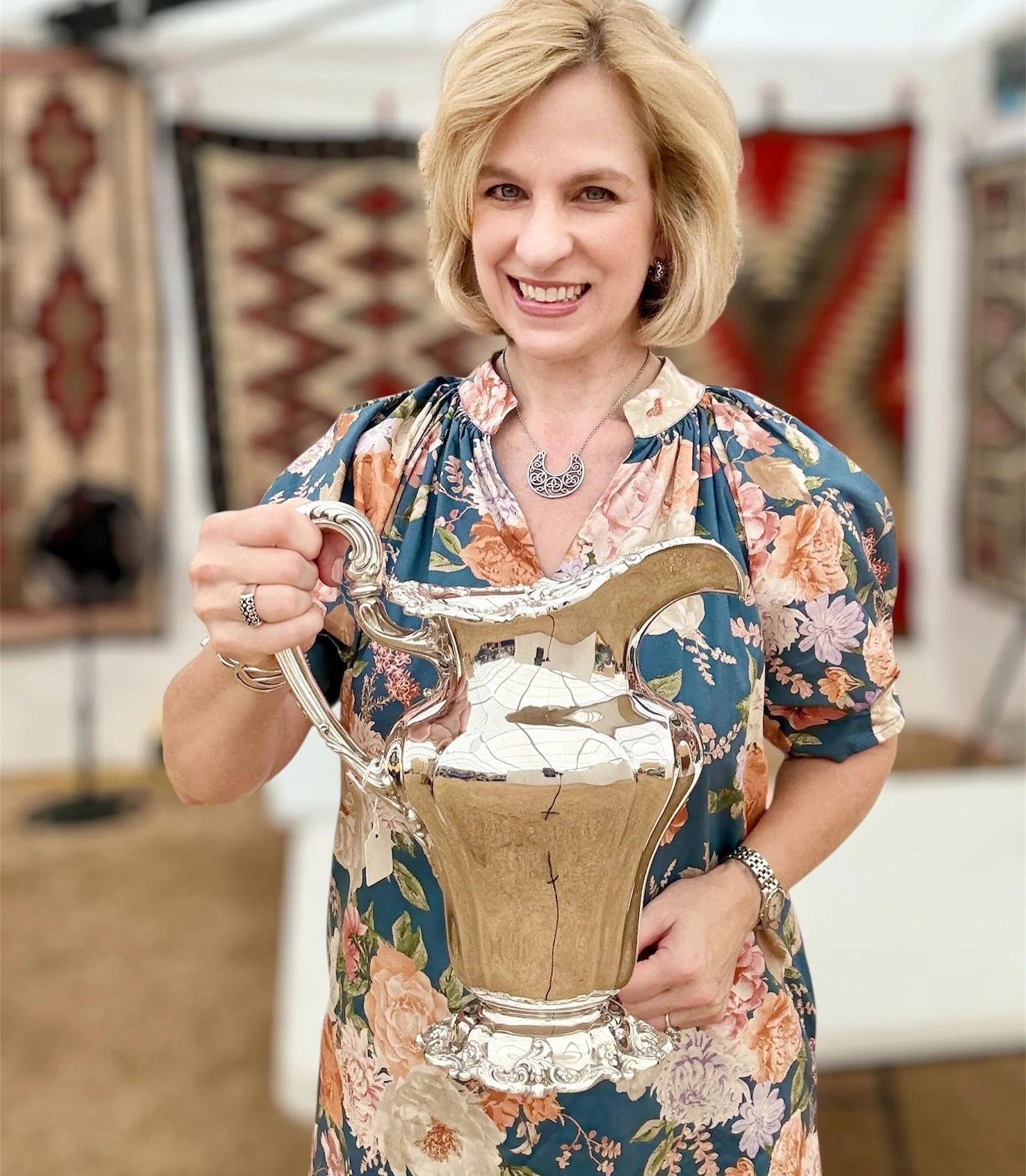 It&rsquo;s a Sterling Silver dream! 🩶 See exquisite pieces and patterns in today&rsquo;s upload. Sharing creative uses and rich history. @angevinesfinesilver @angevinesaugusta @angevinesdeland @thriftguides #sterling #silver #antique #vintage #gilde