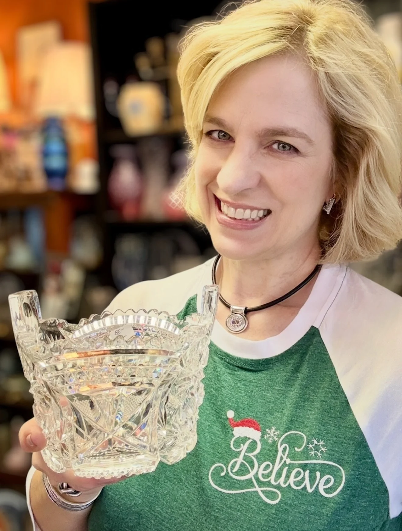 Brilliant indeed! 💎 Found this American Brilliant Period ice bucket at Max Miller Antiques&mdash;cut glass born out of ambition. Introduced at the 1876 Centennial Exposition, refined by immigrant craftsmen, and embraced by Gilded Age excess, America