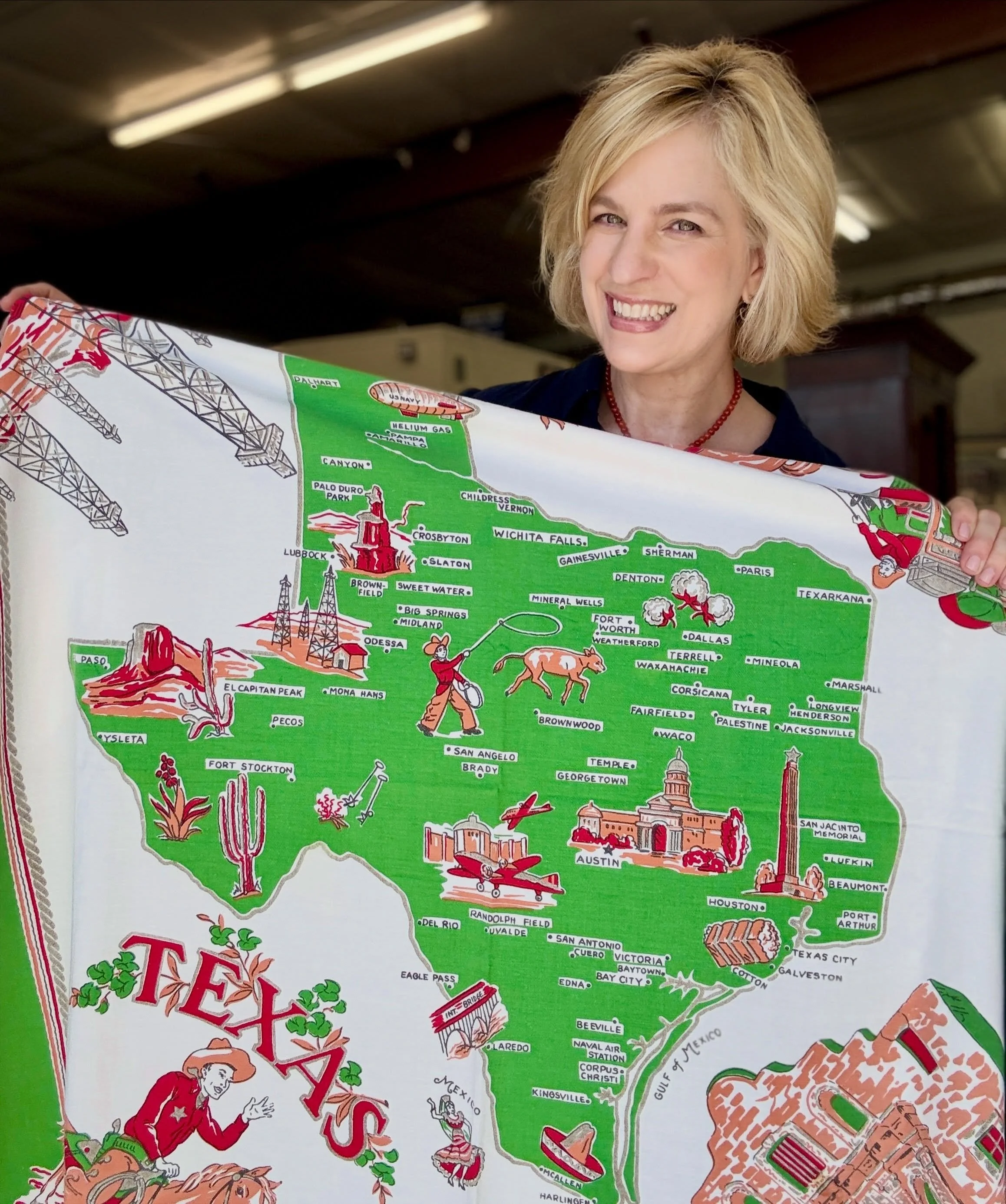 🌵⭐ Lone Star State find!

Check out this vintage Texas cactus cloth I spotted at the new KT Antiques Annex. My roots run deep in these parts&mdash;I&rsquo;m a sixth-generation Texan, and the small towns, back roads, and wide-open spaces of Texas are
