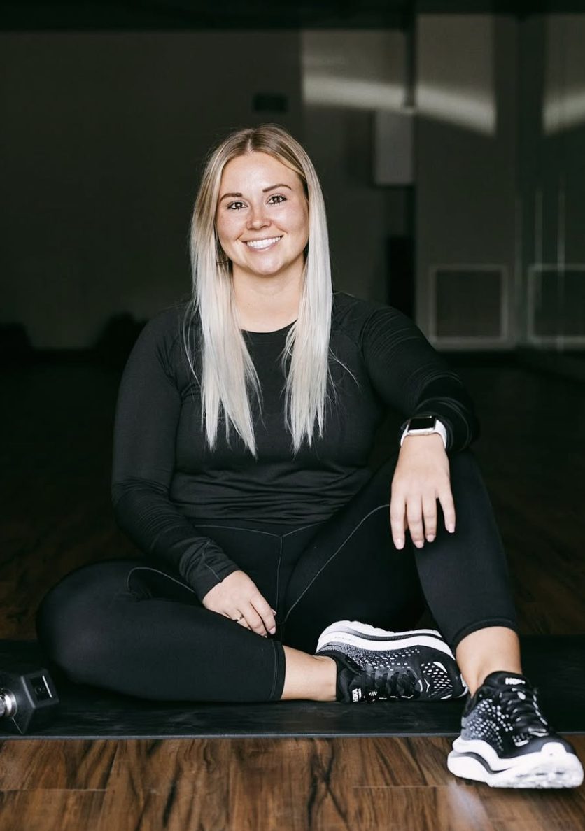 Kaitlyn Unland La Forme Modern Reformer Pilates Instructor