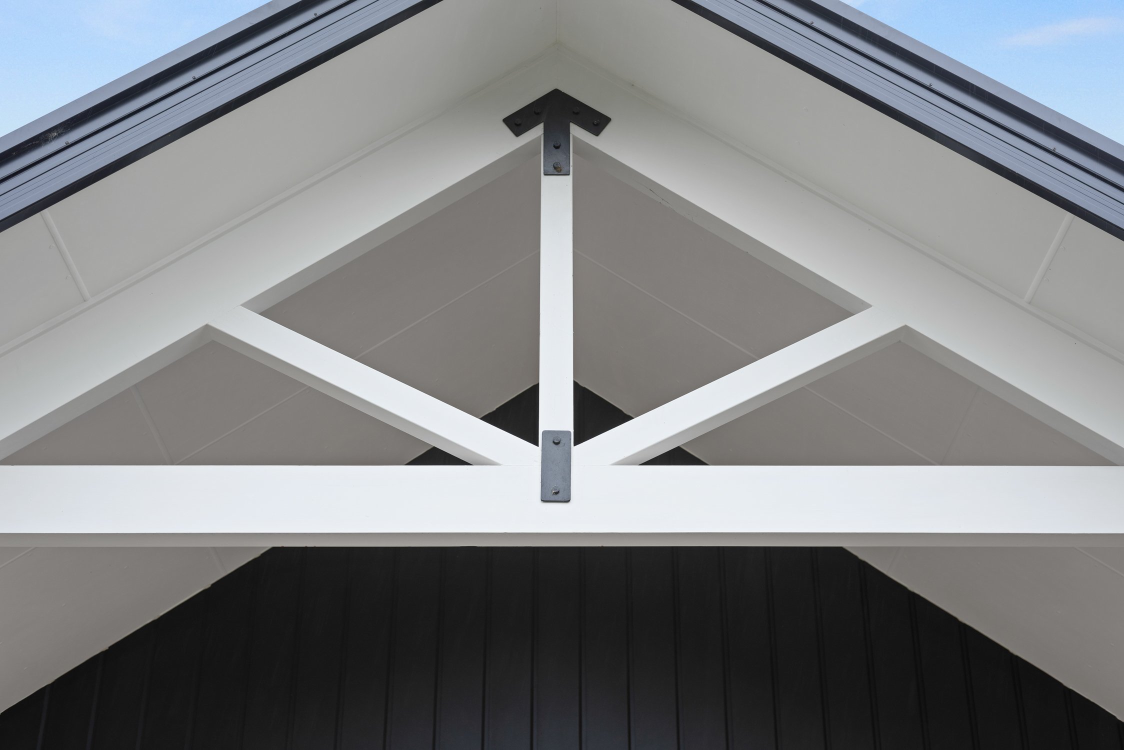 Quality_Coats_Exterior_Painting.jpg