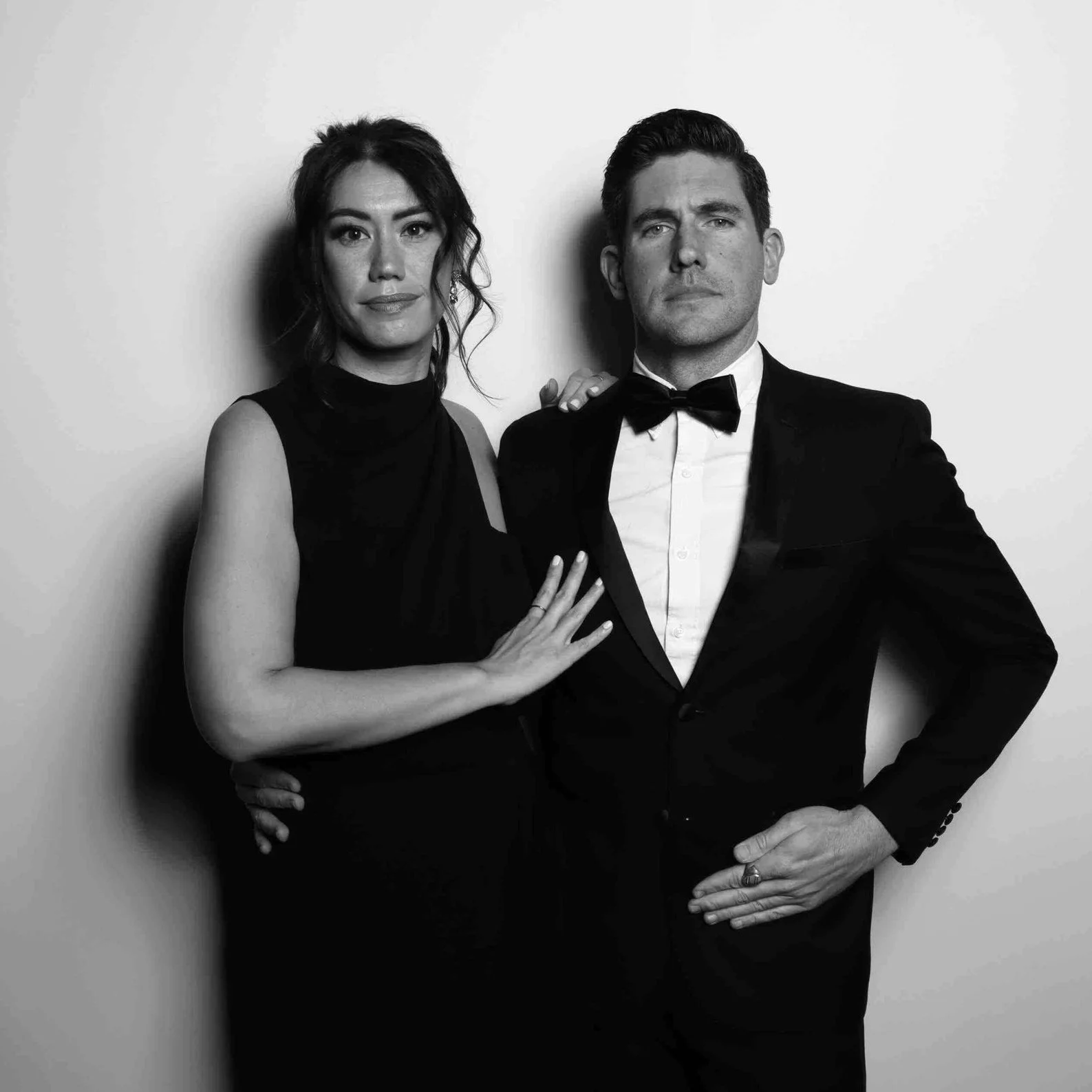 Optimized+Magazine+Booth+Couple+01+Posing+No+Overlay.jpg