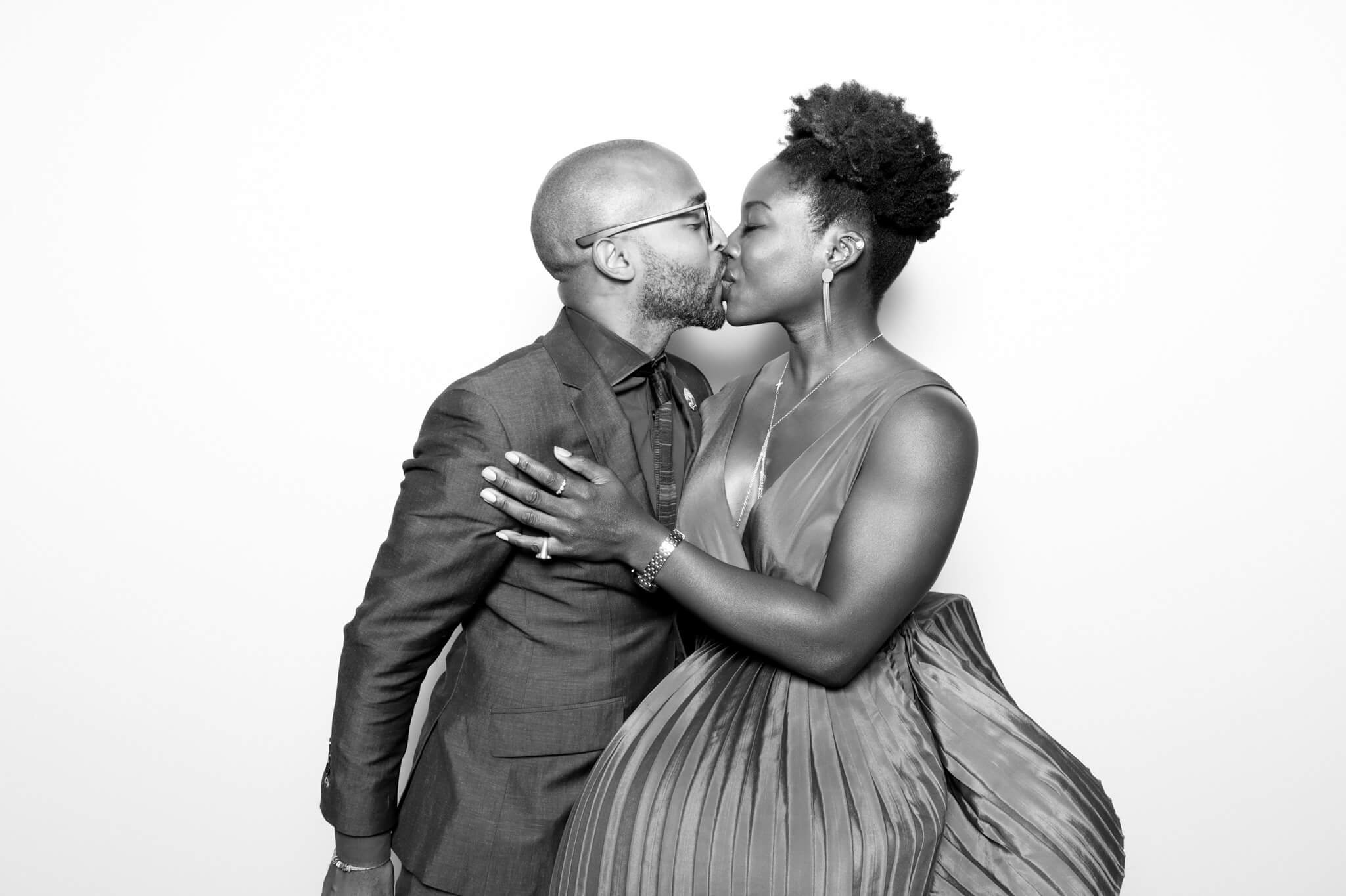 Optimized Glam Booth Ziggy and Sam Kissing.jpg