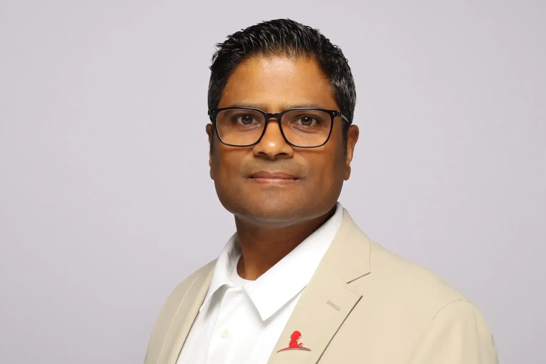 memphis ALSAC headshot corporate event man in tan blazer