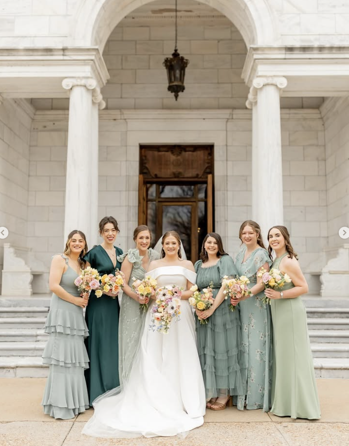 Bride and friends outside the Memphis Brooks Museum of Art