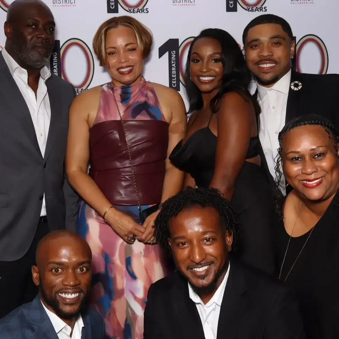 Group poses for photo in the Selfie Booth at the MMDC Anniversary Gala at the Memphis Renasant