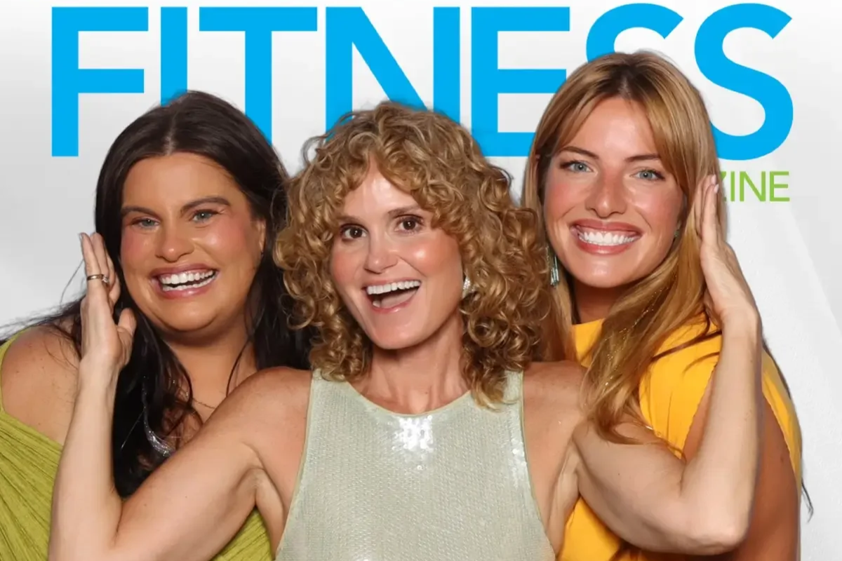 Memphis health and fitness women posing in magazine Photo Booth 