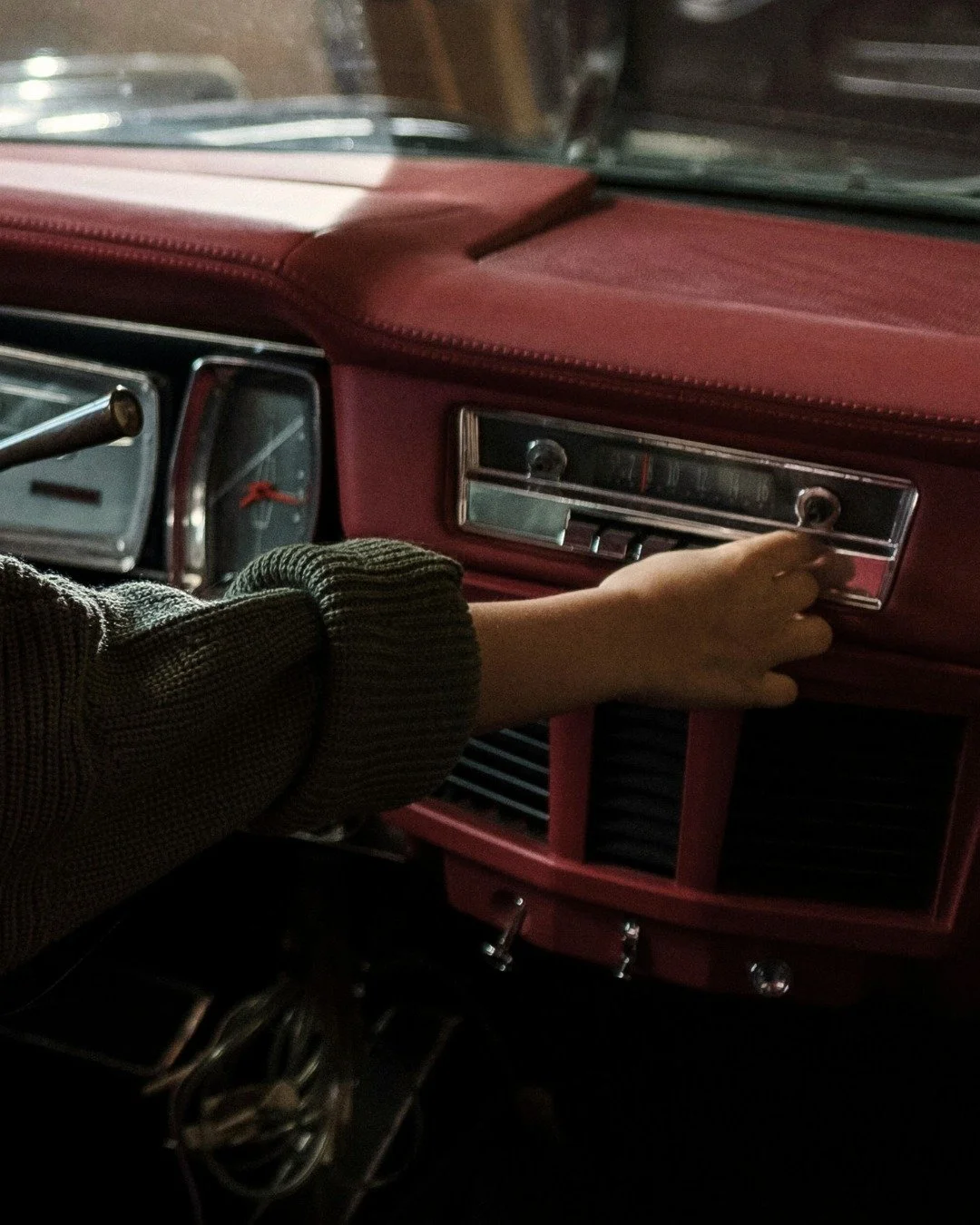 There&rsquo;s nothing quite like finally hearing your favourite radio station clearly again!

Hearing loss isn&rsquo;t always about silence - sometimes it&rsquo;s about the small things slipping away.

Book your hearing check with Dr Barclay Winter a