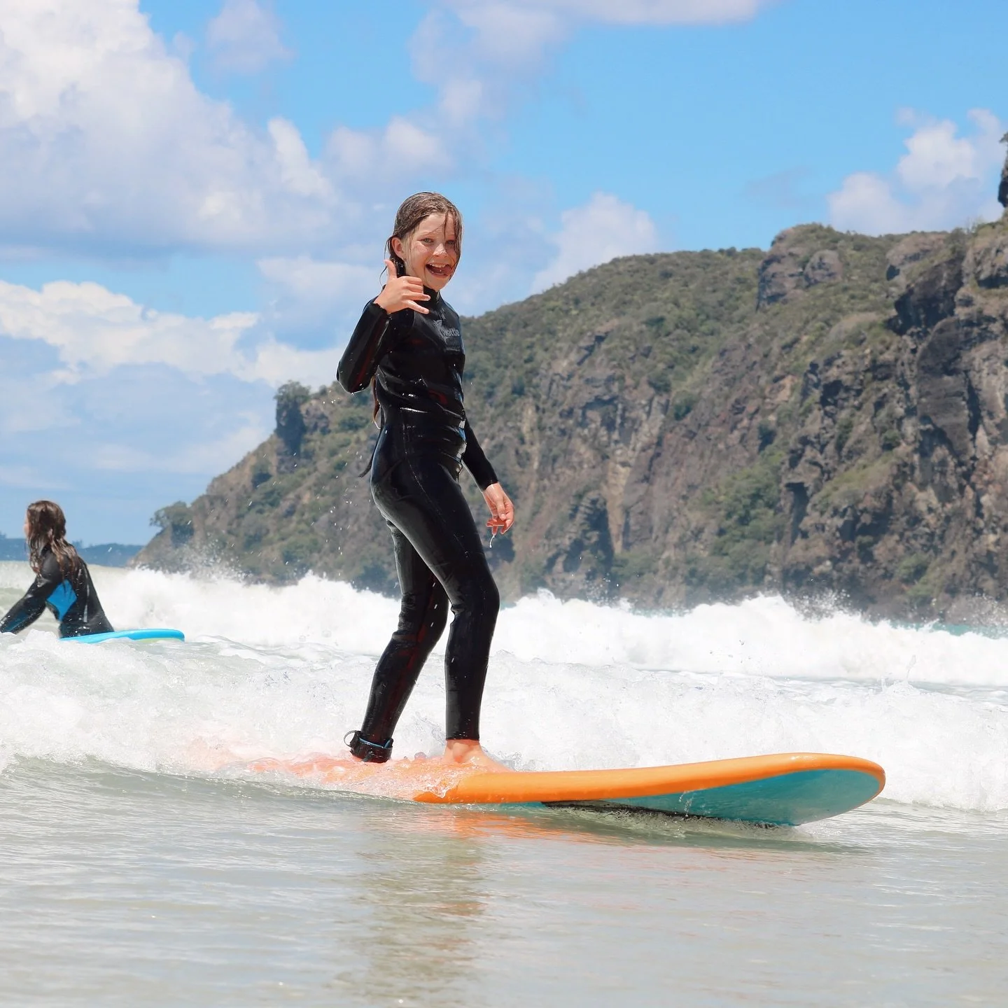 Girls surf camp days 🏄&zwj;♀️💕 
Our 3 Day / 2 Night Girls Surf Camps are back !!  🏄&zwj;♀️ Daily surf sessions &amp; ocean play 🌸 Confidence, connection &amp; independence 🎀 Friendship bracelet making, yoga, snorkeling + more 💛 Safe, all-inclus