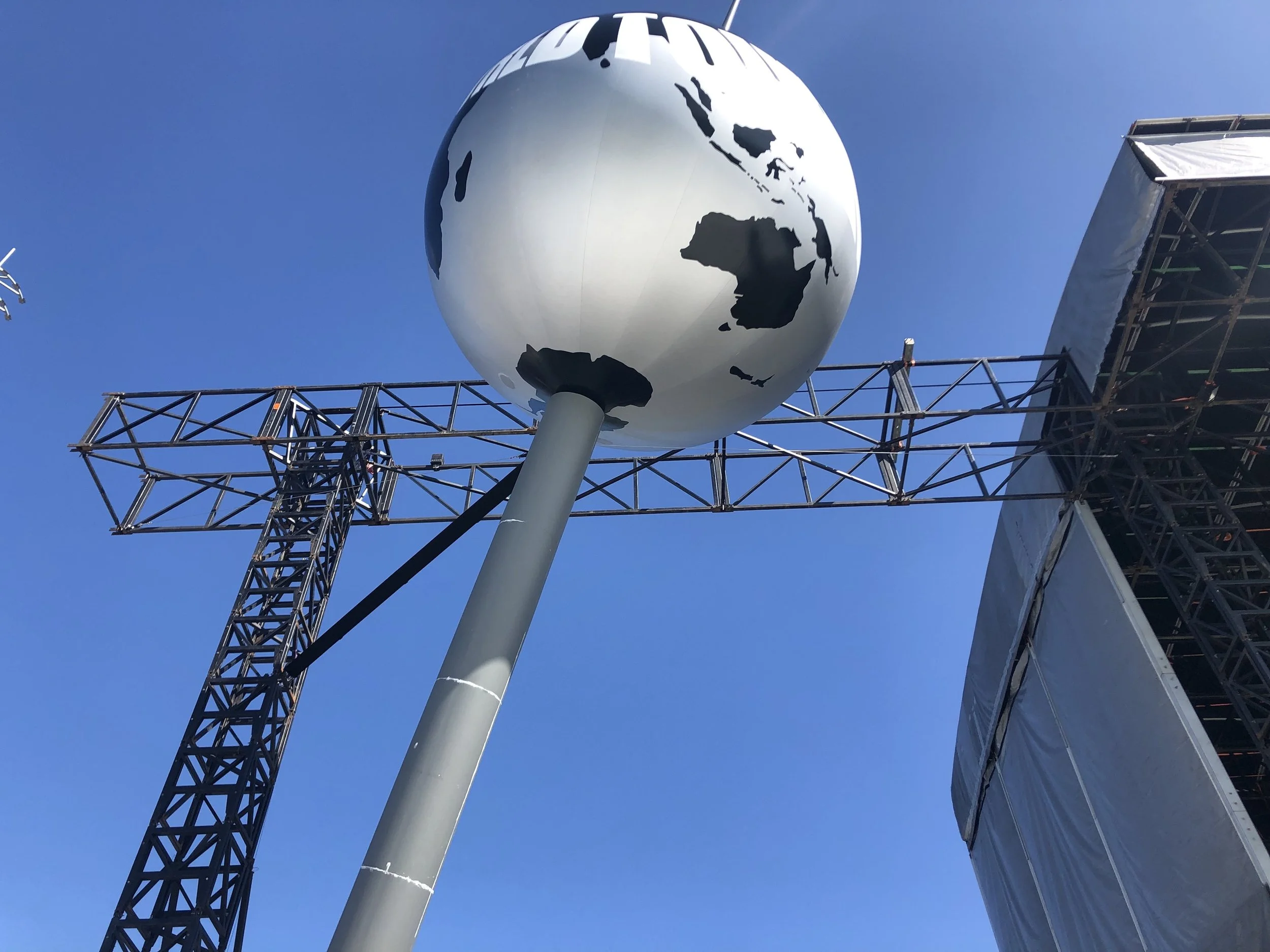 f1 globe 2.jpg