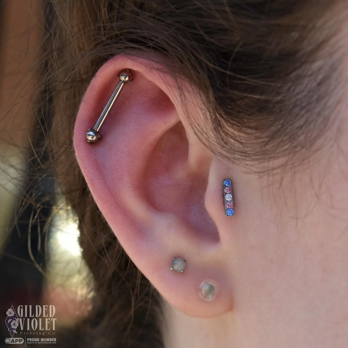 Faux-industrial with all implant grade titanium components, and a tragus with a pride themed gem bar for Talia 💕 
I love being able to help someone feel more like their truest, most authentic self- safely, stylishly, and unapologetically 🏳️&zwj;⚧️?