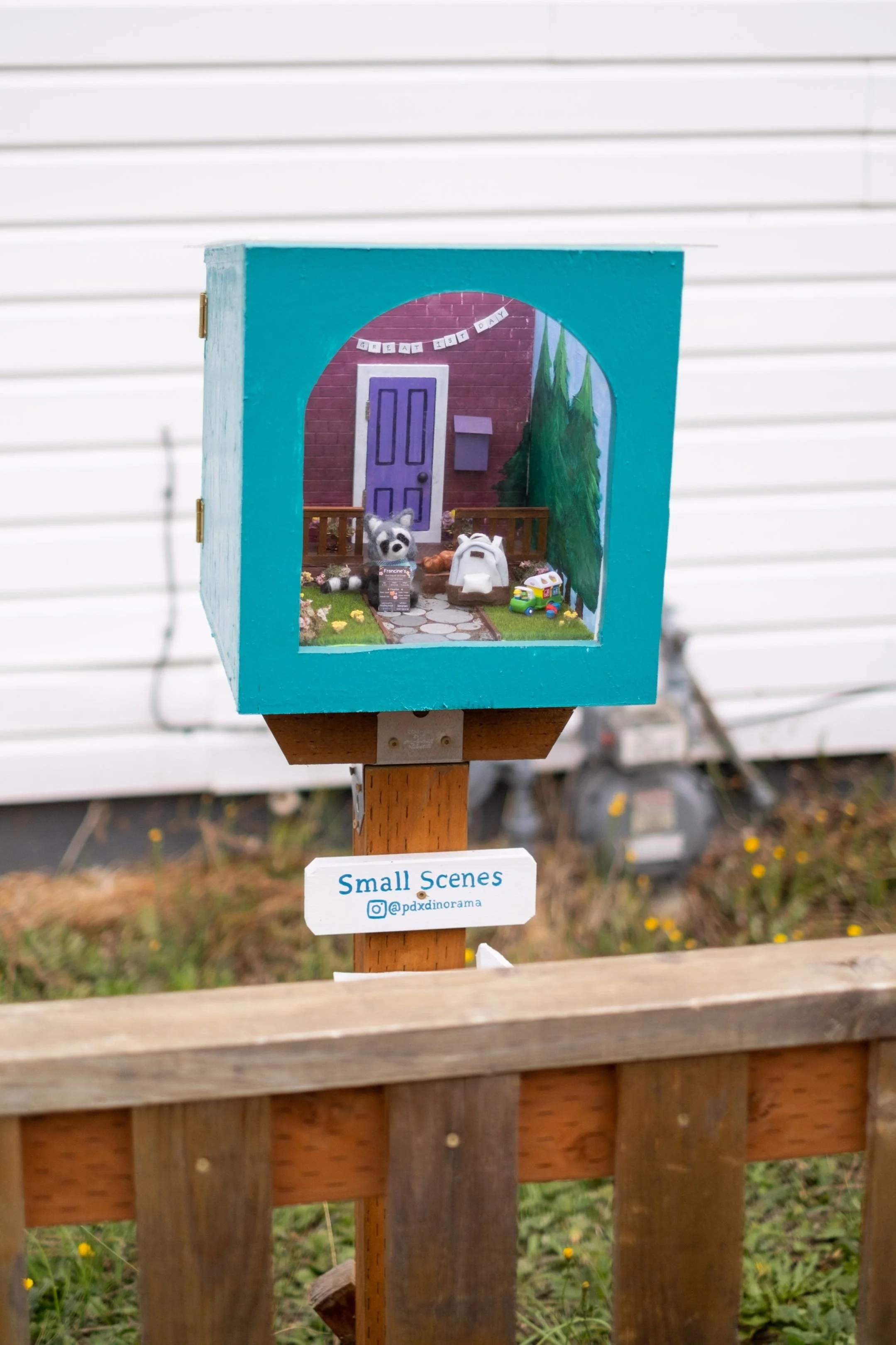 Small Scenes by PDX Dinorama