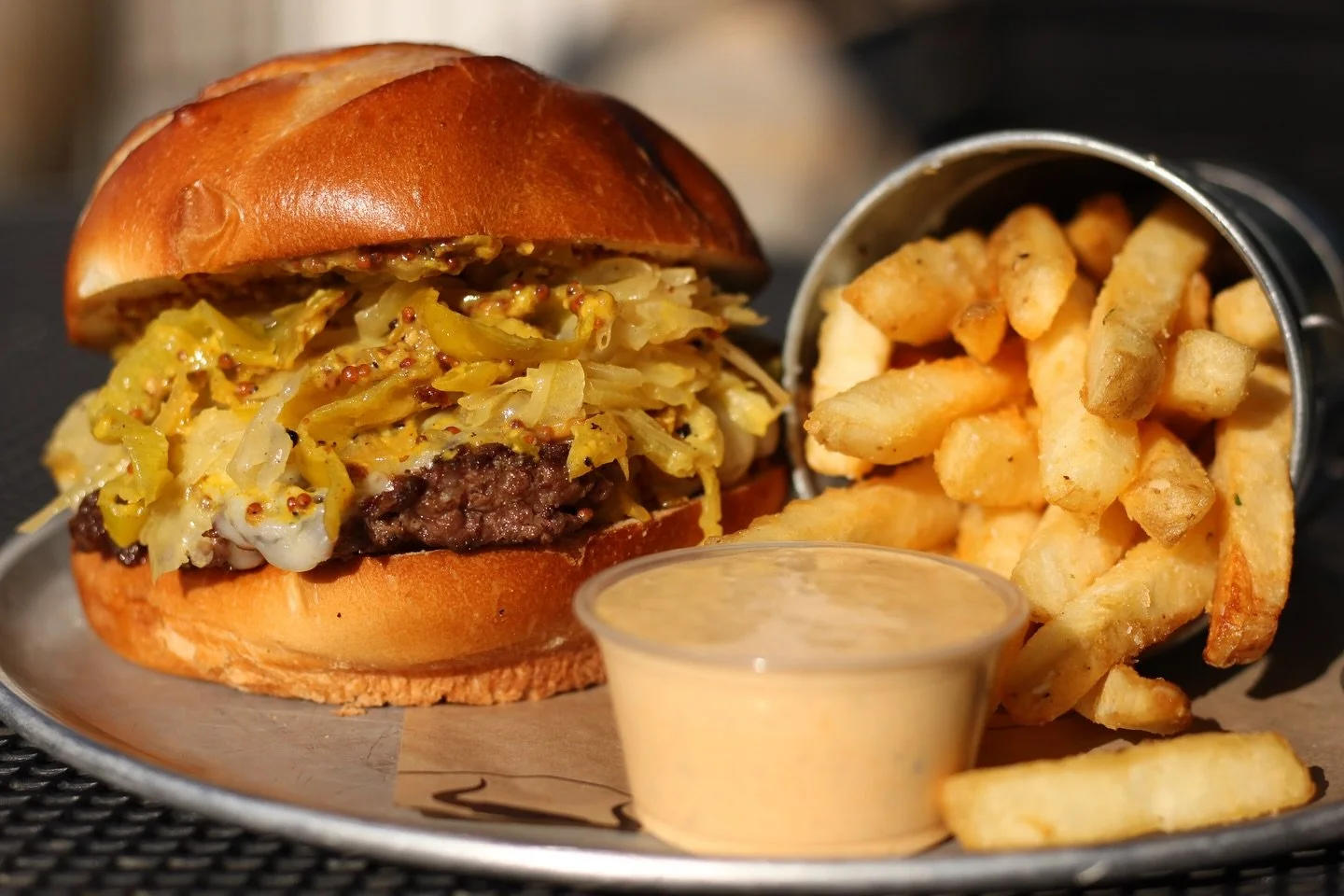 🇩🇪🍻🥨🍔 Meet our October Burger of the Month: The Brat Burger!
Juicy beef + bratwurst patty, melty Swiss, bourbon caramelized onions, kraut, and stone ground mustard—all hugged by a golden pretzel bun.
One bite and you’re at Oktobe