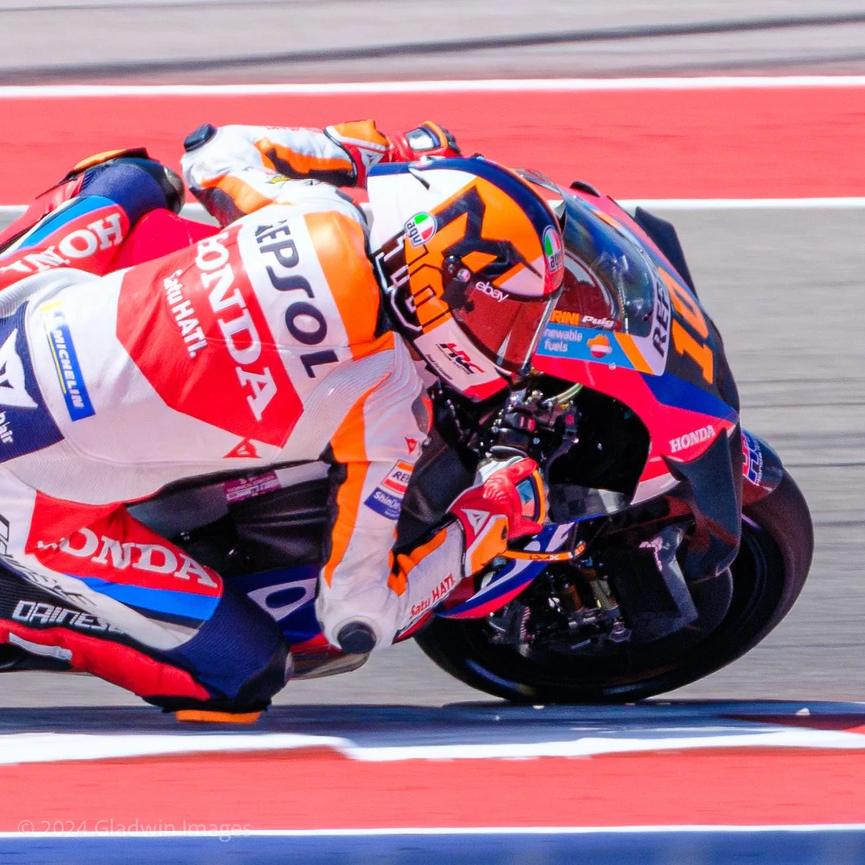 Motorcycle racing at COTA by Steve Gladwin