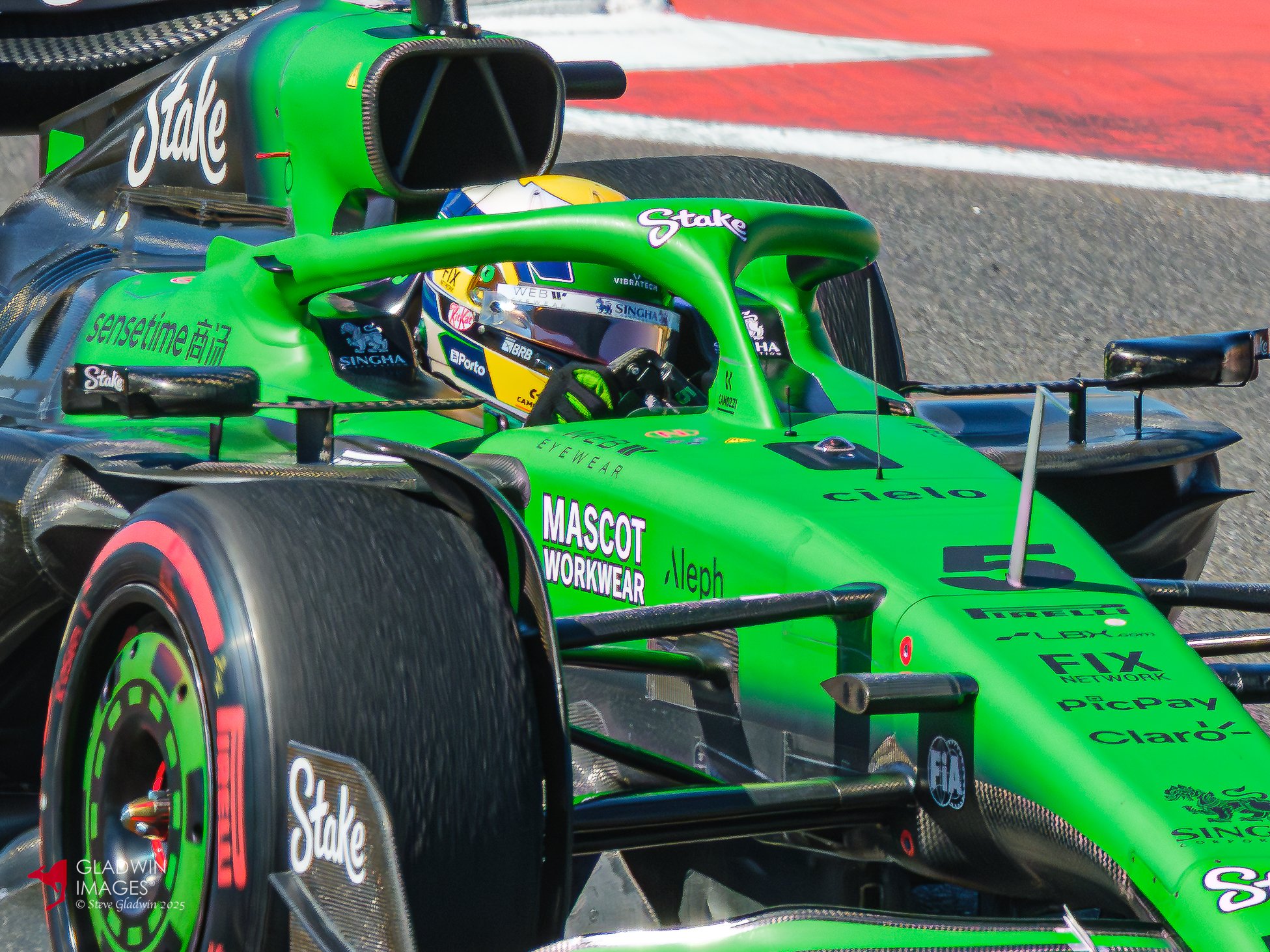 F1 racing at COTA by Steve Gladwin