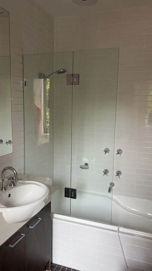 IMG_4207 bath screen.JPG