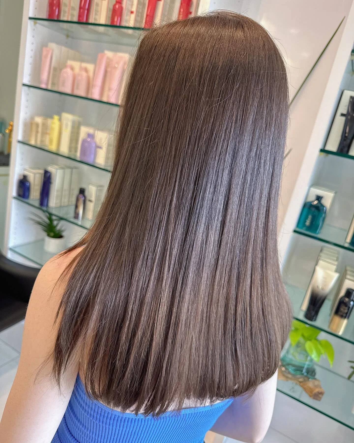 Simply, clean, beautiful ❤️

@tgprestonpark 
@kevin.murphy 

#toniguy #toniguyprestonparkvillage #kevinmurphy #cleanup #summerready #straighthair #healthyhair #colorcorrection #redtobrown