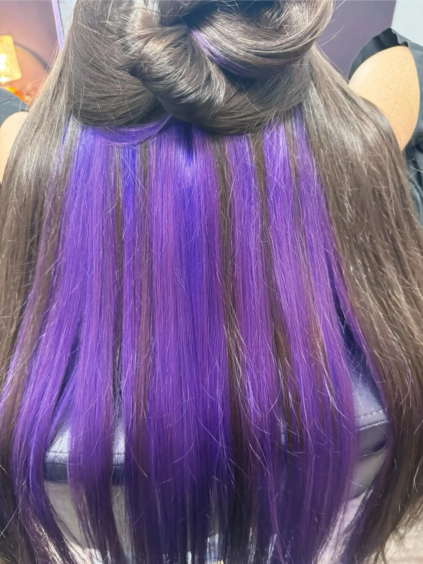 Peek-a-boo color time!! 💜💜💜

Creative color - @pravana 

#entropysalon #spectrasalonsuites #planohairstylist #pravanacolor #peekaboohighlights #longhairsontcare #purplehair #schoolready