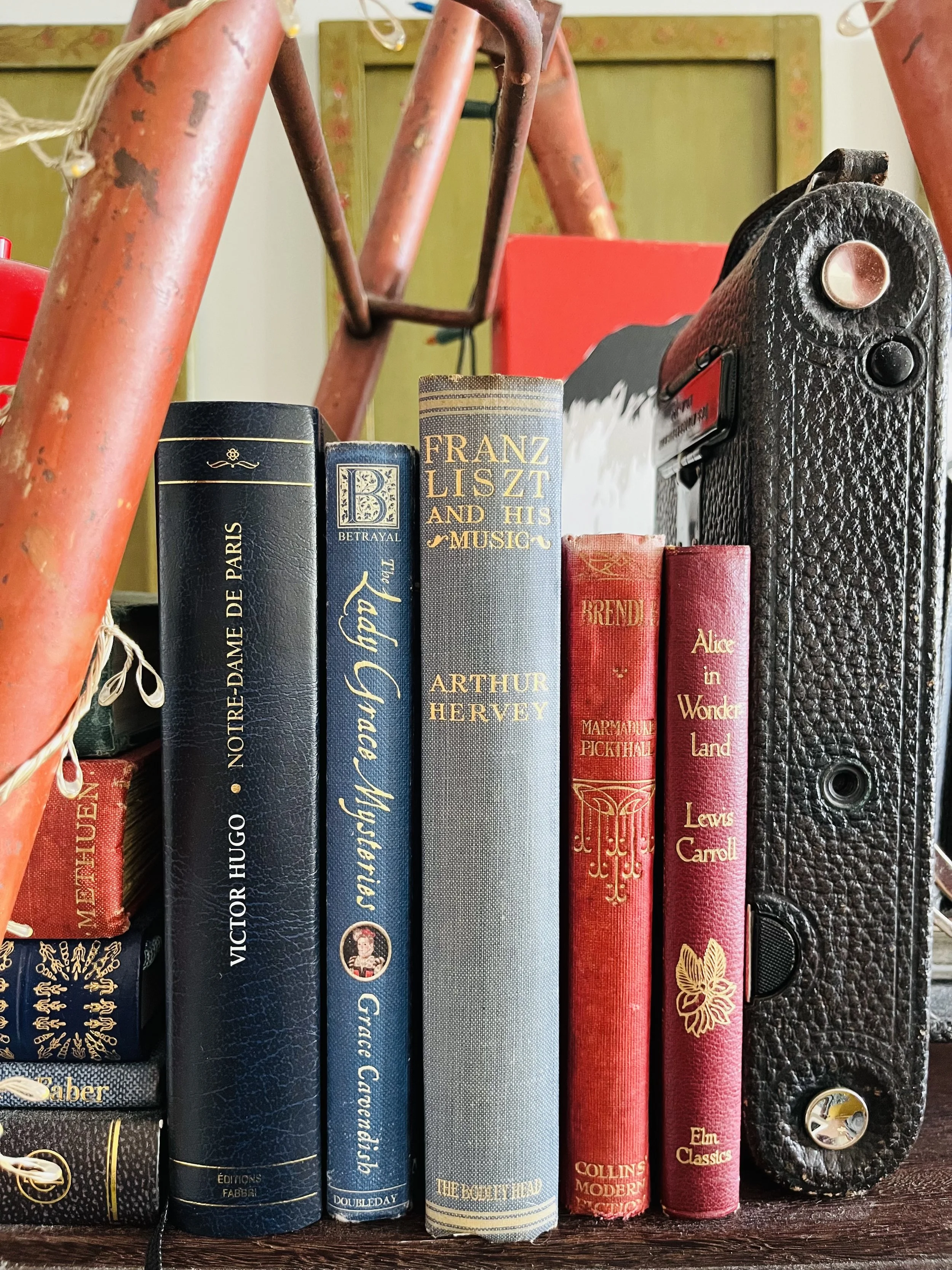 How to style a book safe on your bookshelf