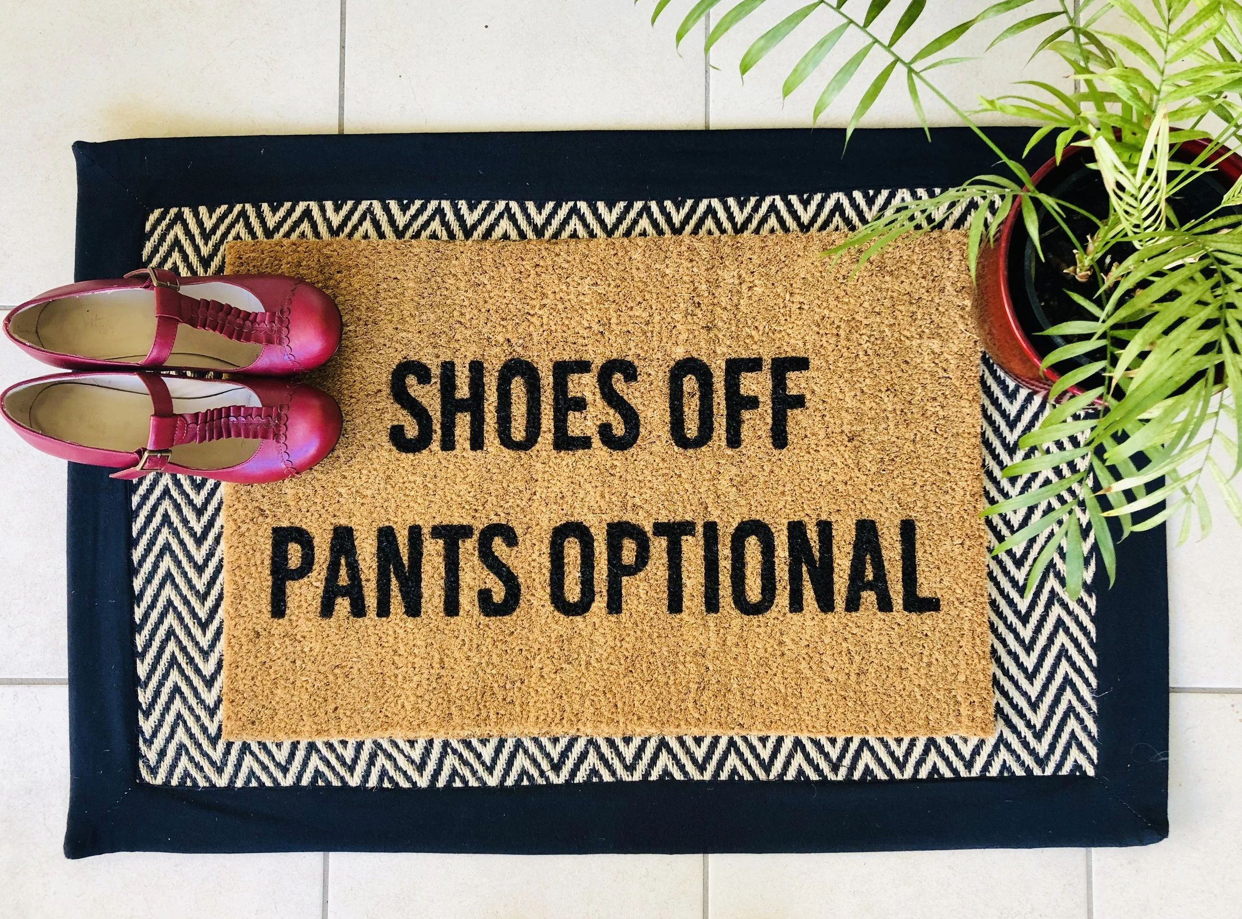 The Doormat Trend That’s Making Front Doors More Fun