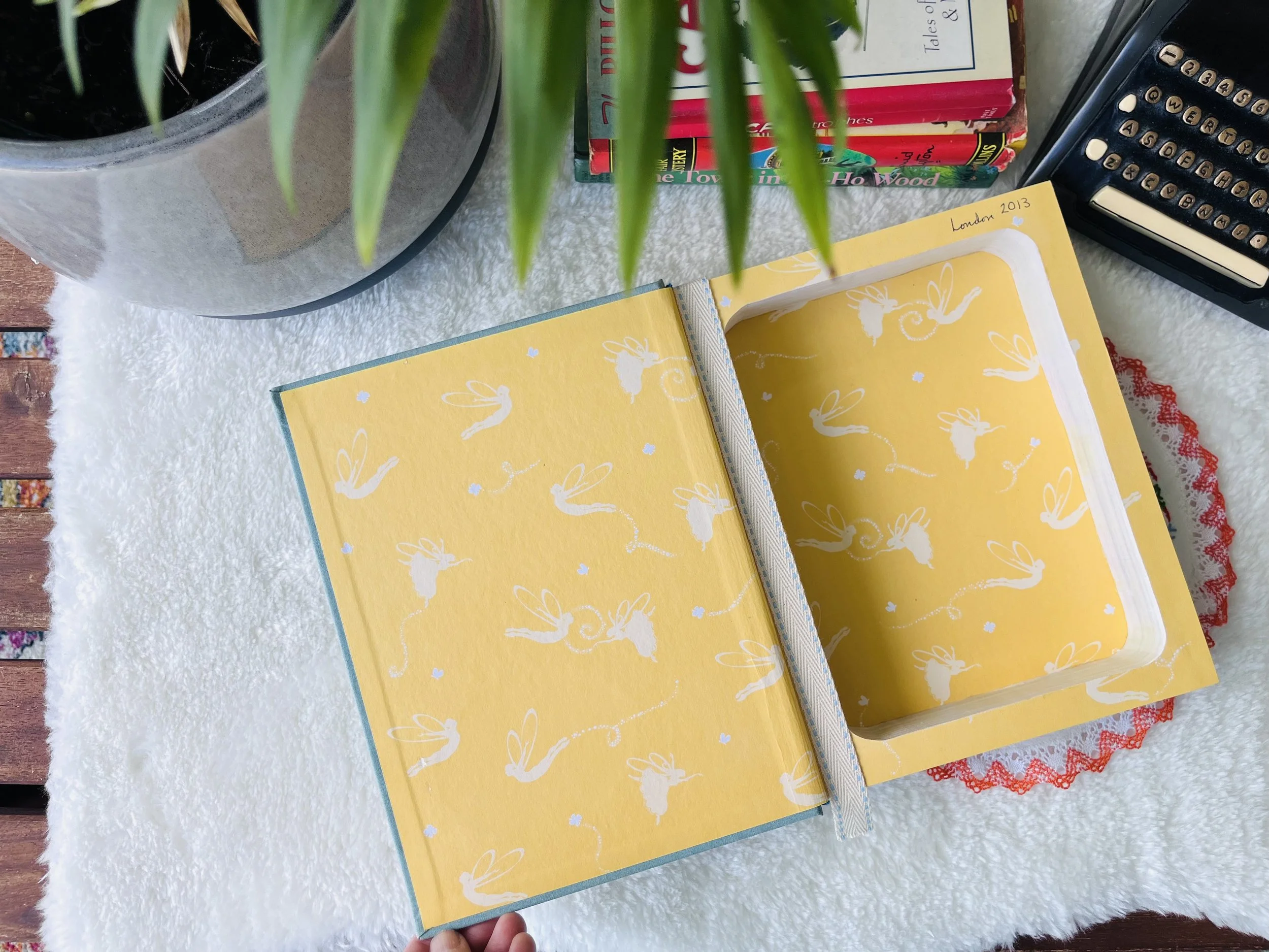 Shakespeare Kids Upcycled Hollow Book Safe