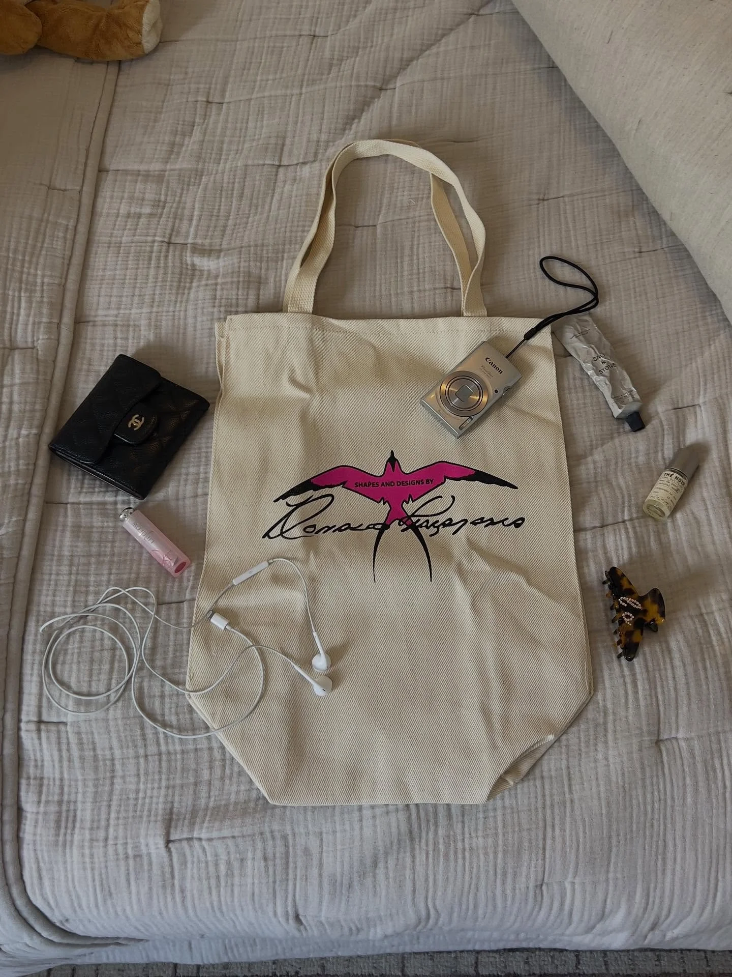 Pink everywhereeeee, voted #1 tote bag (in my book)💓💞💖 Ispy all things pink DT!