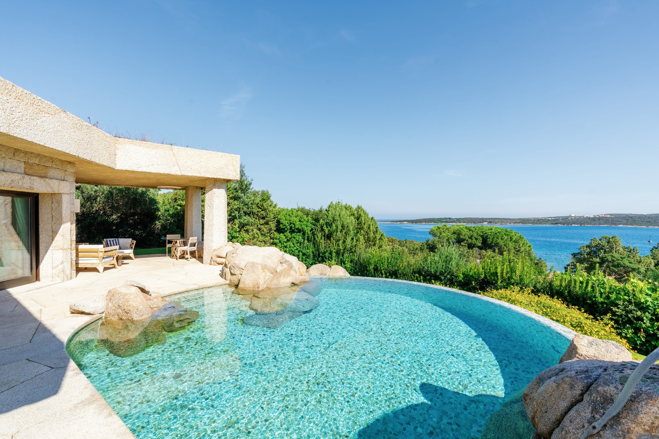 819a44e7-e2de-4132-8f48-ccf7002e44dd_Hotel+Pitrizza+-+Pool+Suite+-+Oliver+Fly+-+2023.jpg