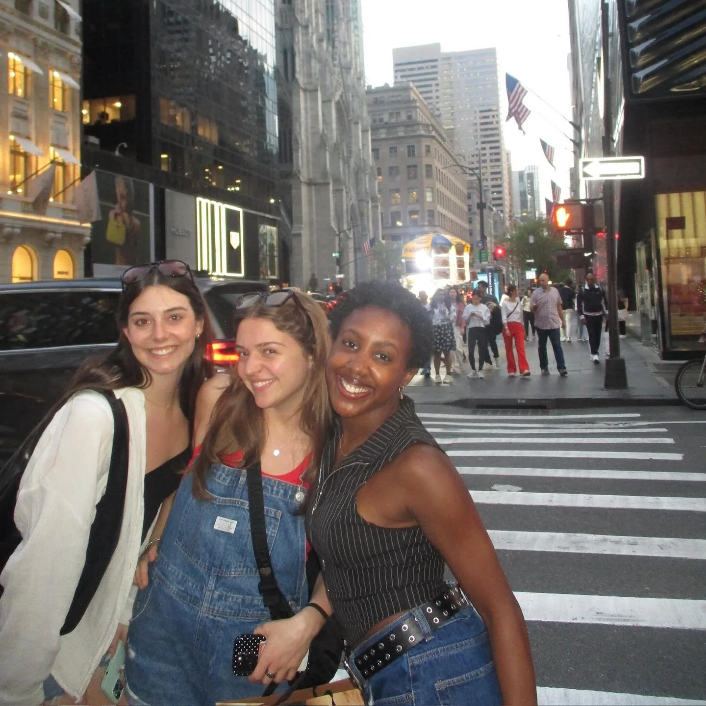 final stretch with my favorite people 💙🏙️🎬