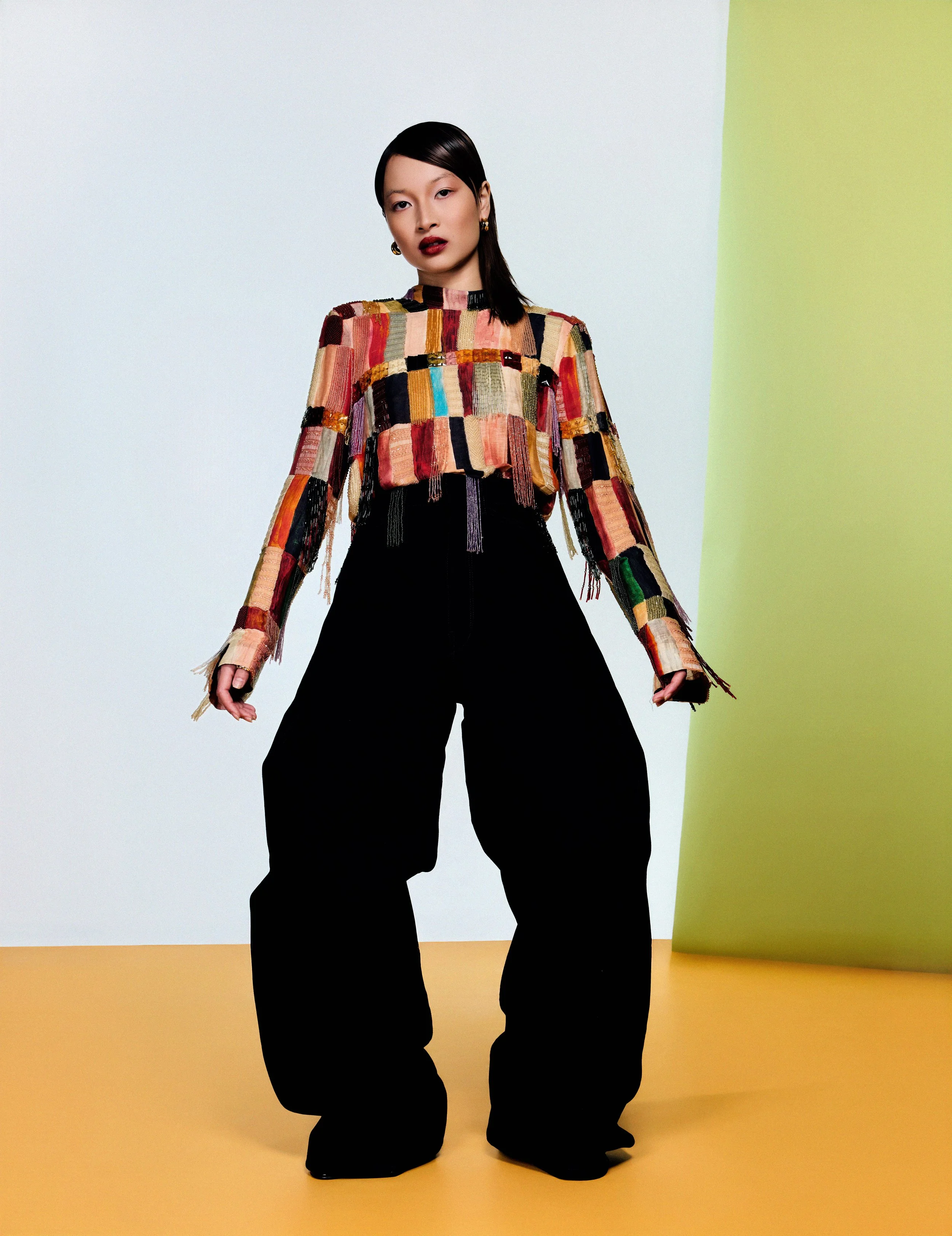 GEMMA X COSMOM0515 1.jpg