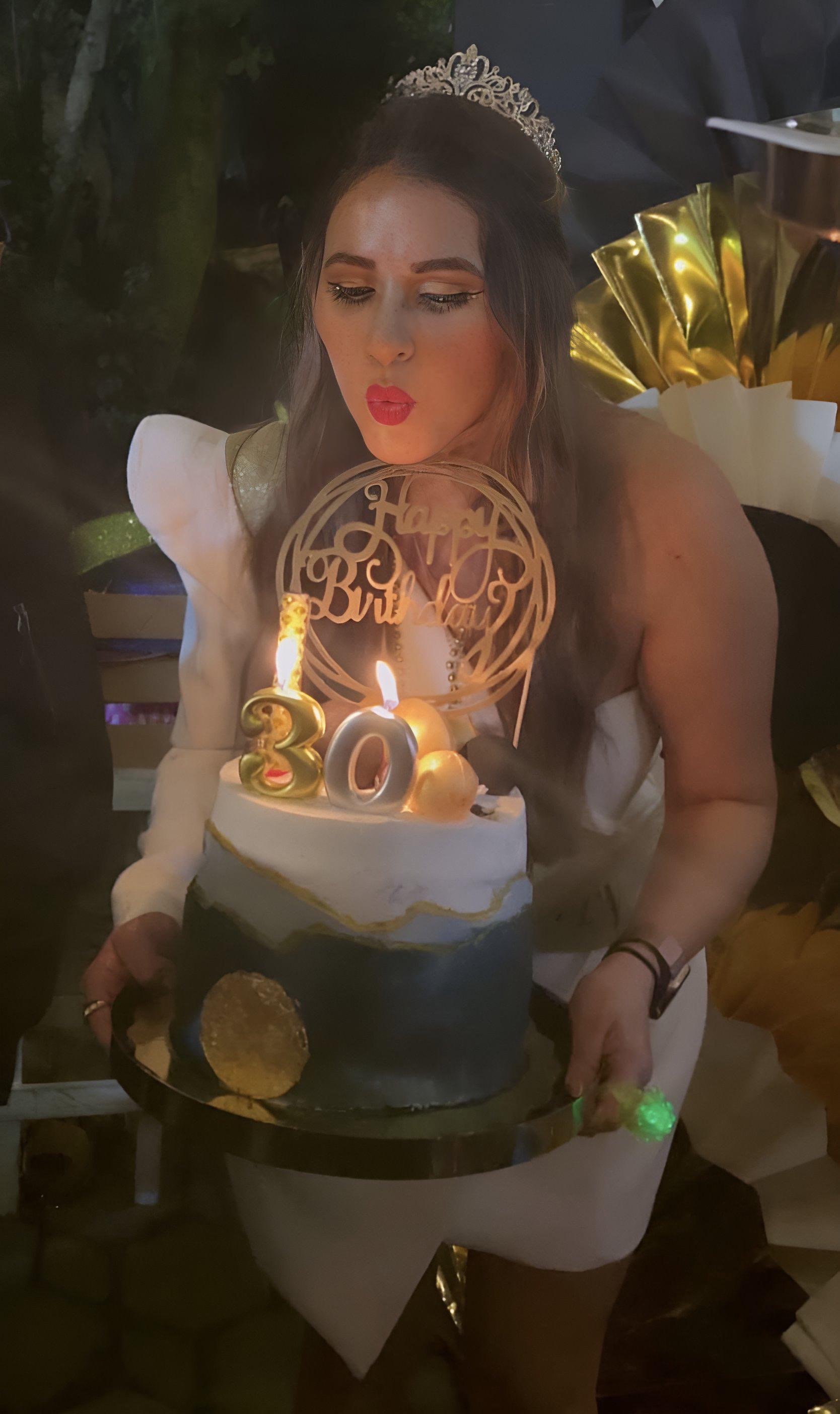 Cumpleaños 30: Black & Gold Party