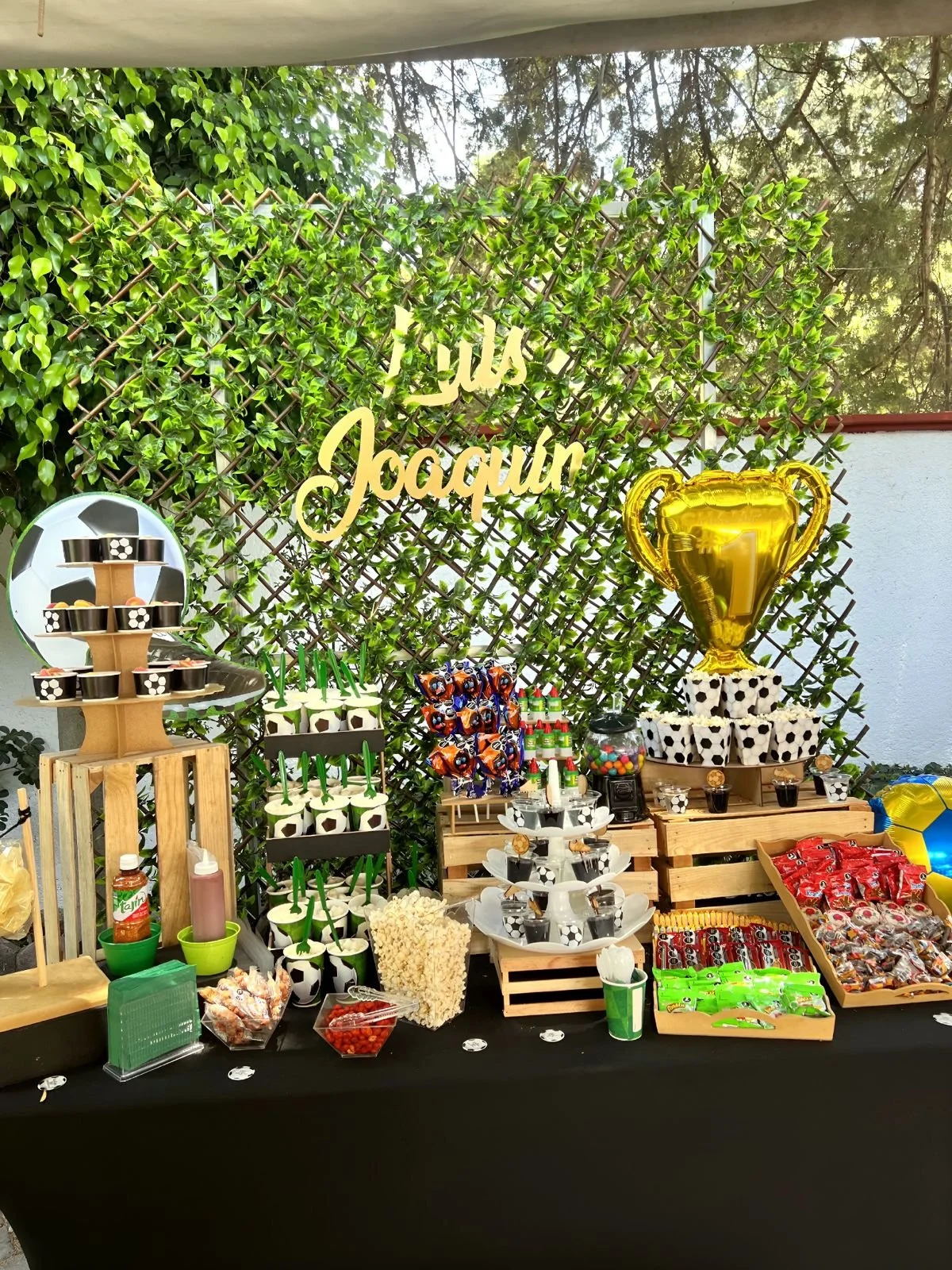 Cumpelaños 14: Mesa de dulces