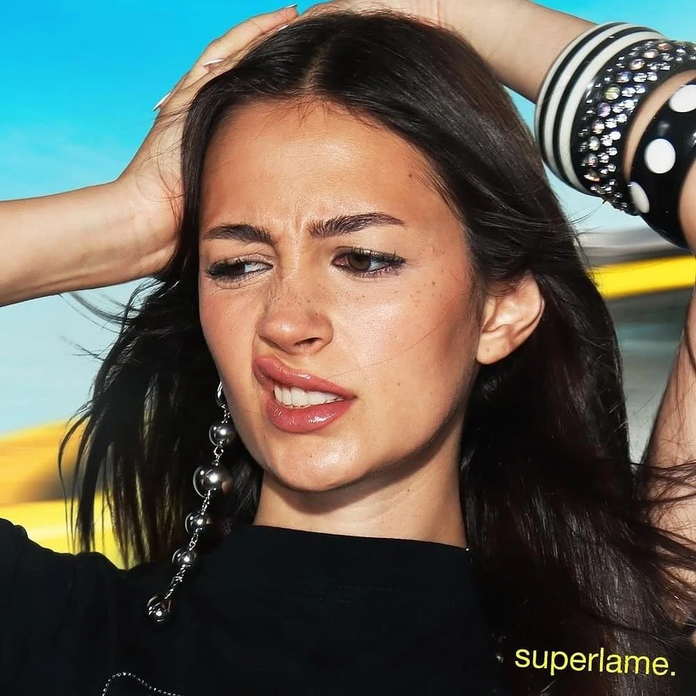 Jeans- @injiverse co-written by the Legendary  @ejsaftner OUT NOW!! 🎧✨✨✍🏽