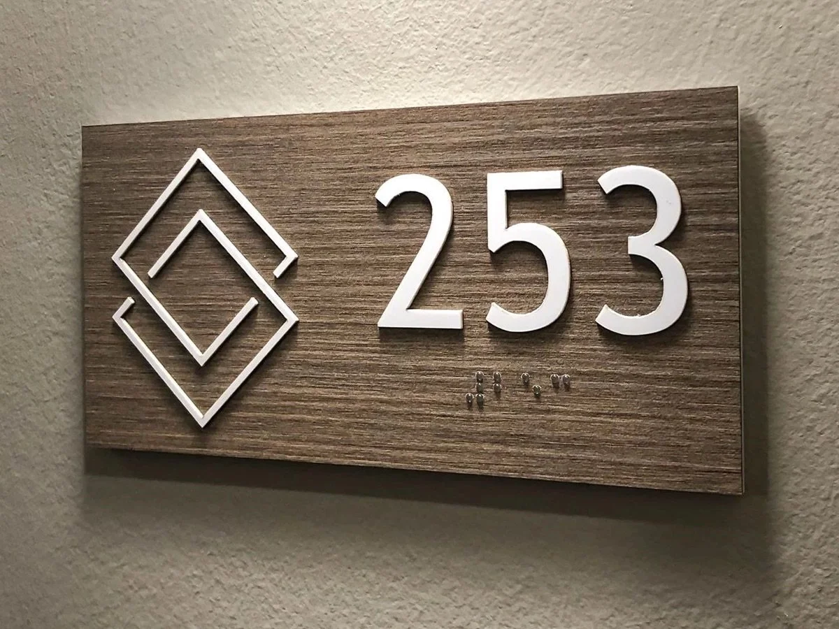 lecesse-construction-ada-room-signs-4x3-web-edit.jpeg