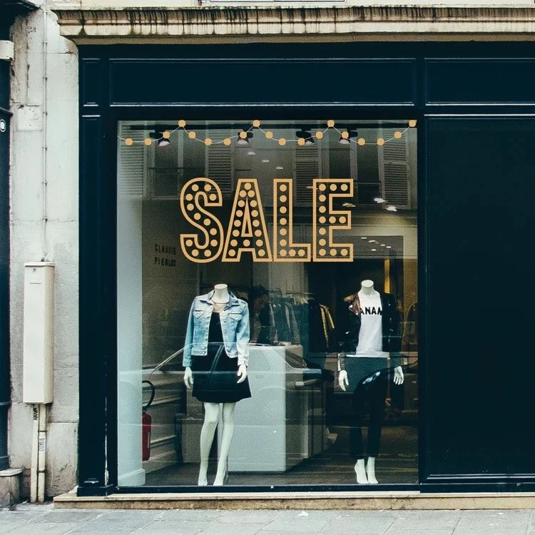Sale_retail_graphics_-_name_in_lights Large.jpeg