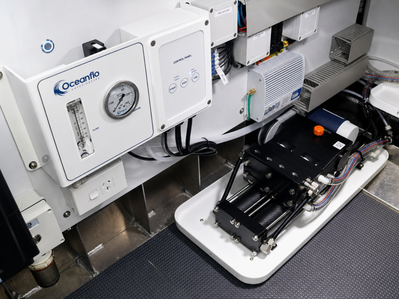 Oceanflo OF70A - Installation on Dickey Boats Semifly 45