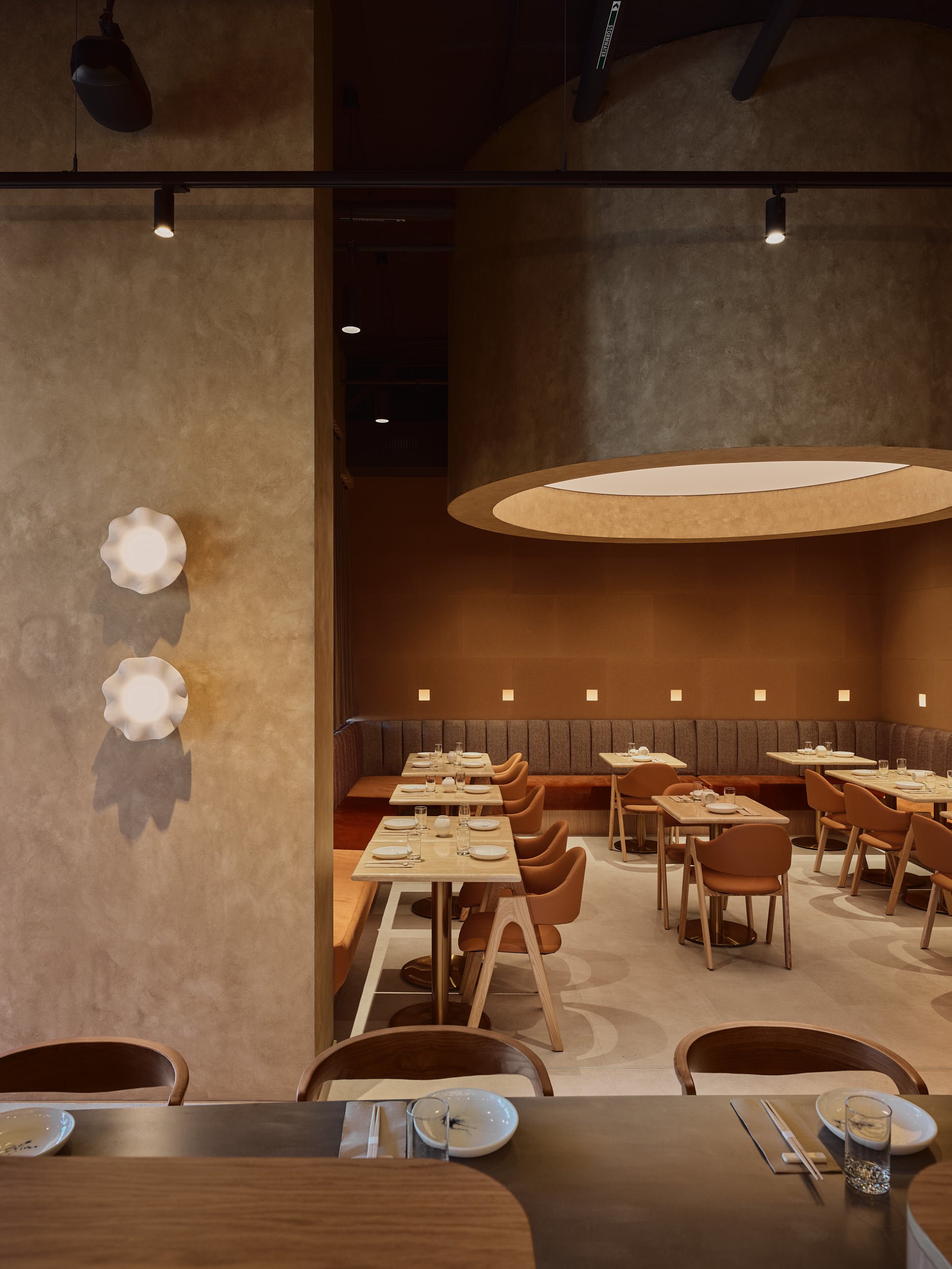 Moya&Co_BySang_StevenWoodburn_6.jpg