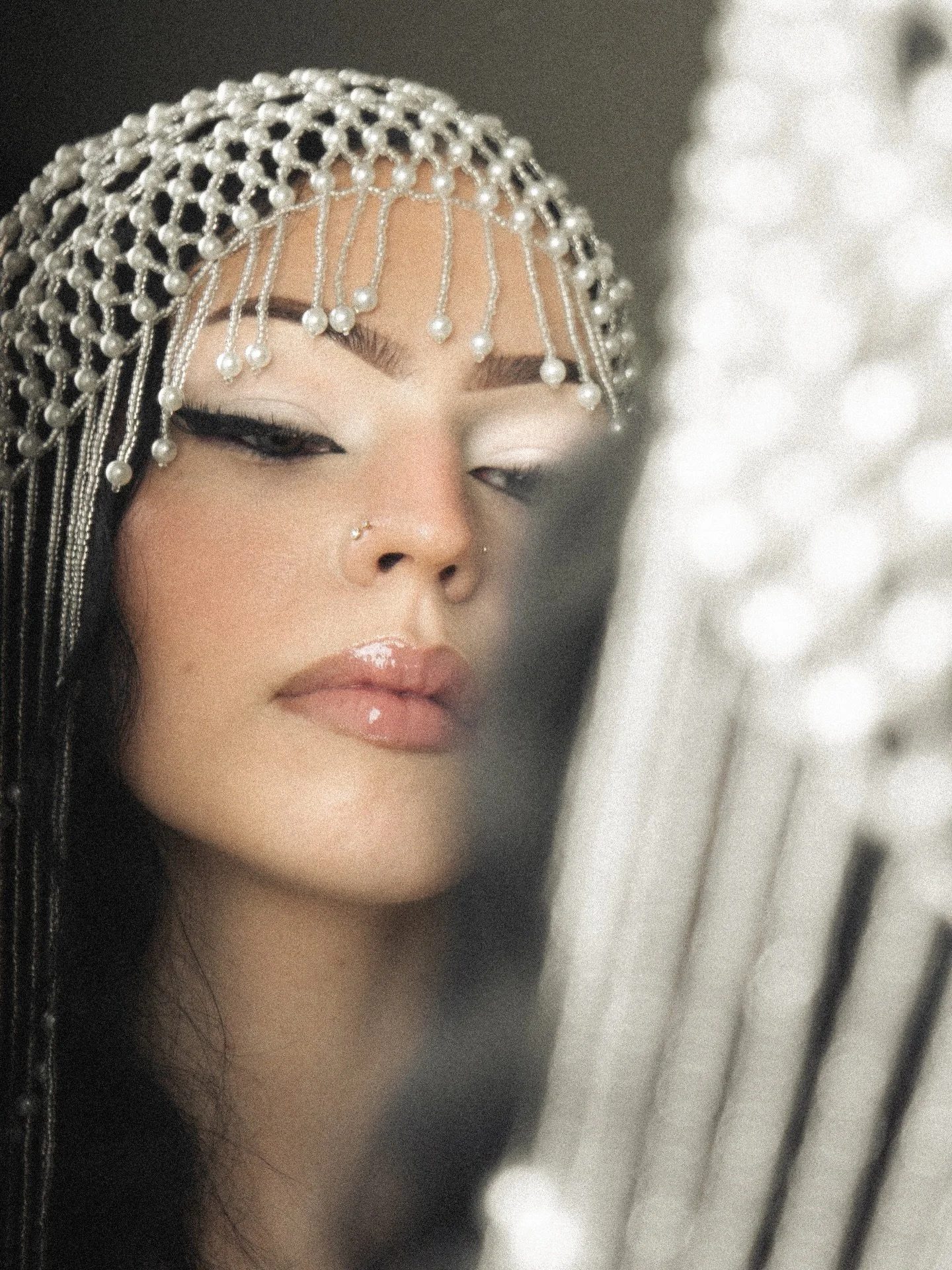 Modern photoshoot with a touch of 1920&rsquo;s fashion. 

Photographer: @graeiportrait 
Model: @mj.nm_