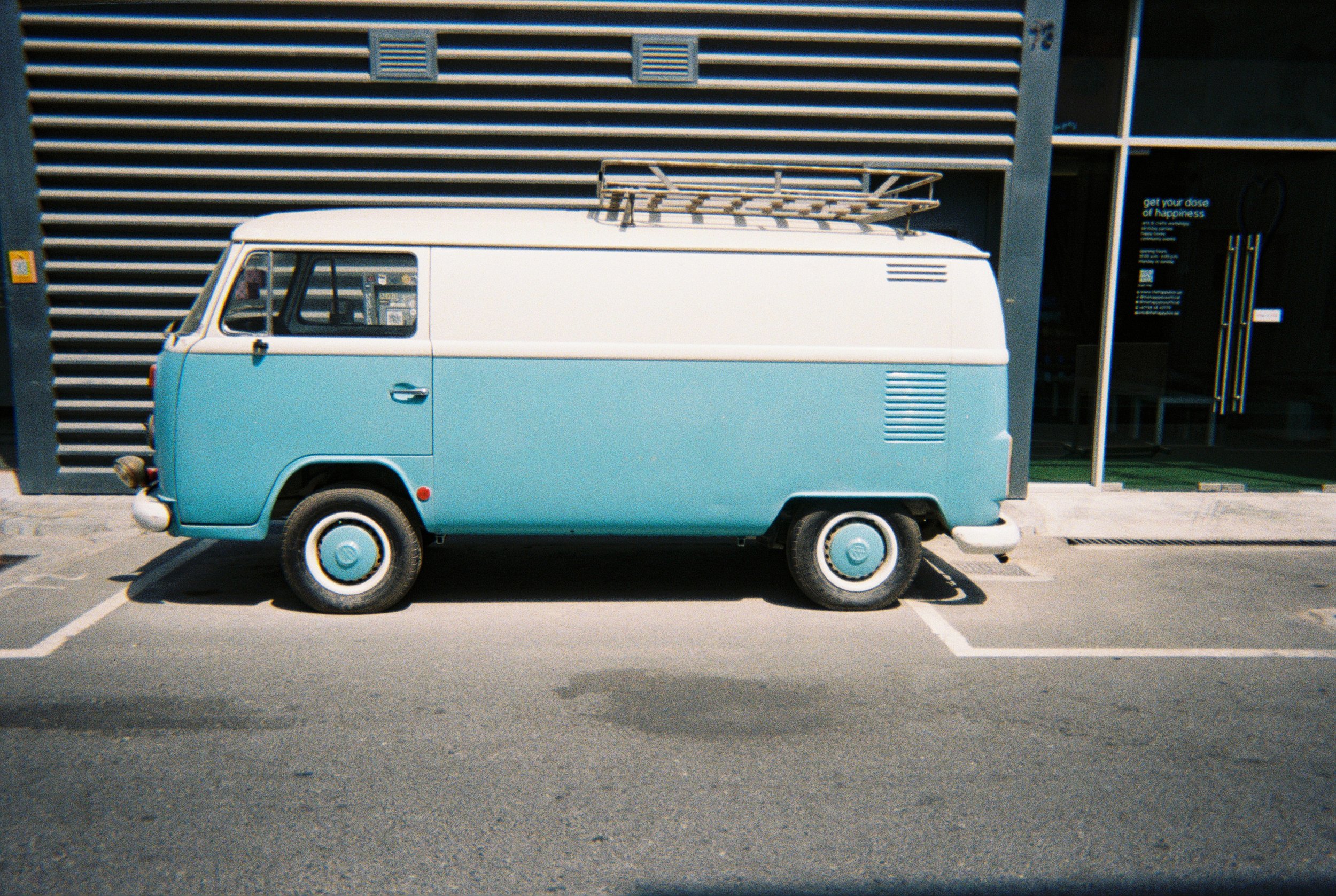 Baby blue. Dubai, 2024. Disposable Camera.