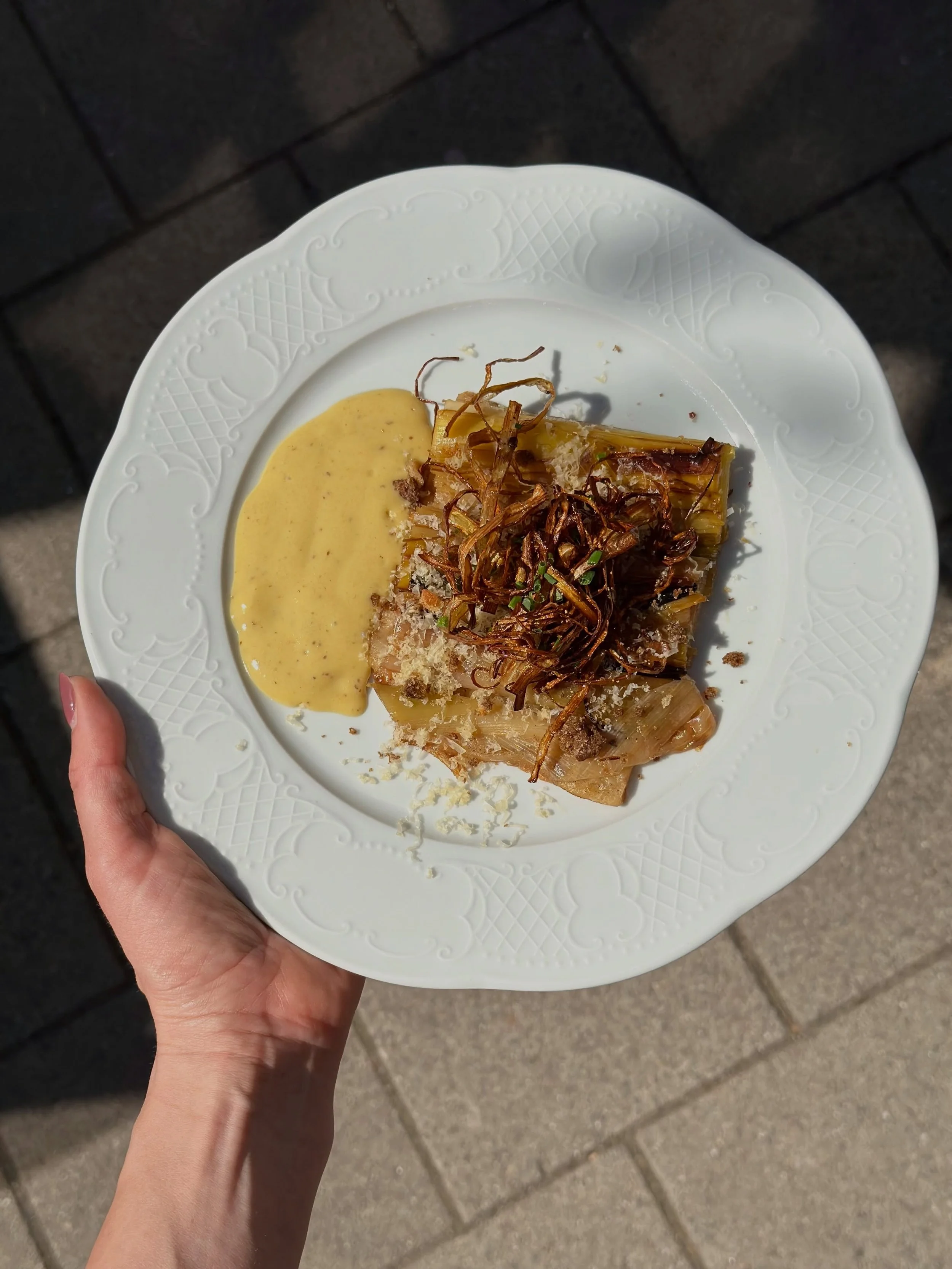 Cheeky prei&hellip;

Prei Tarte Tatin met Mosterd, Pangrattato &amp; Old Amsterdam